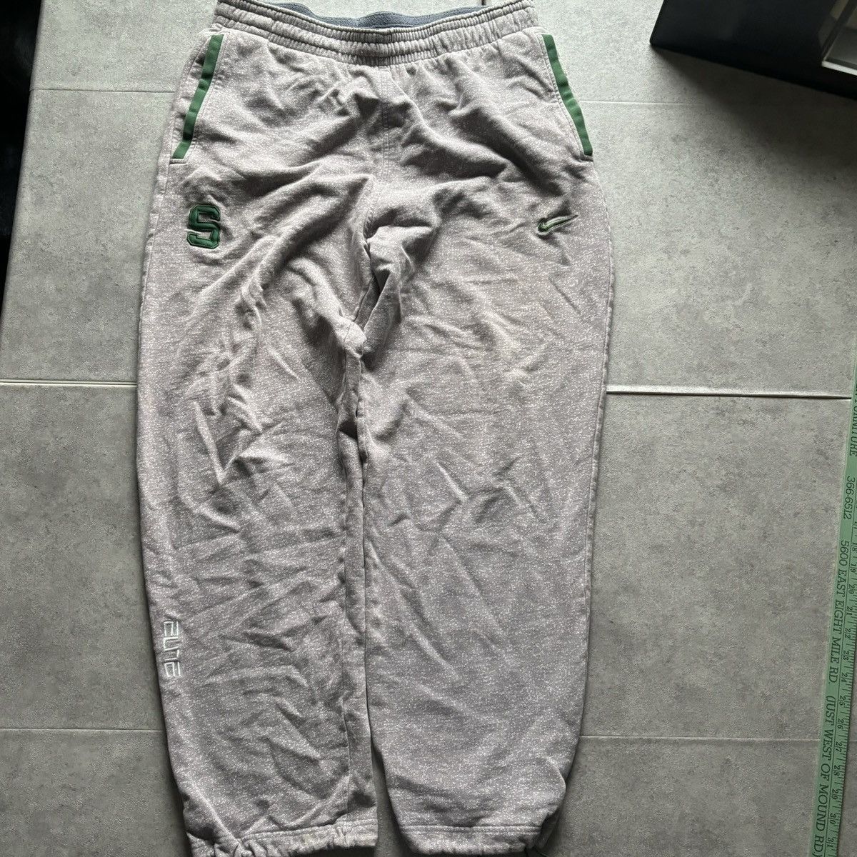 Nike Gray nike elite team sweatpants michigan state msu Size US 36 / EU 52 - 1 Thumbnail