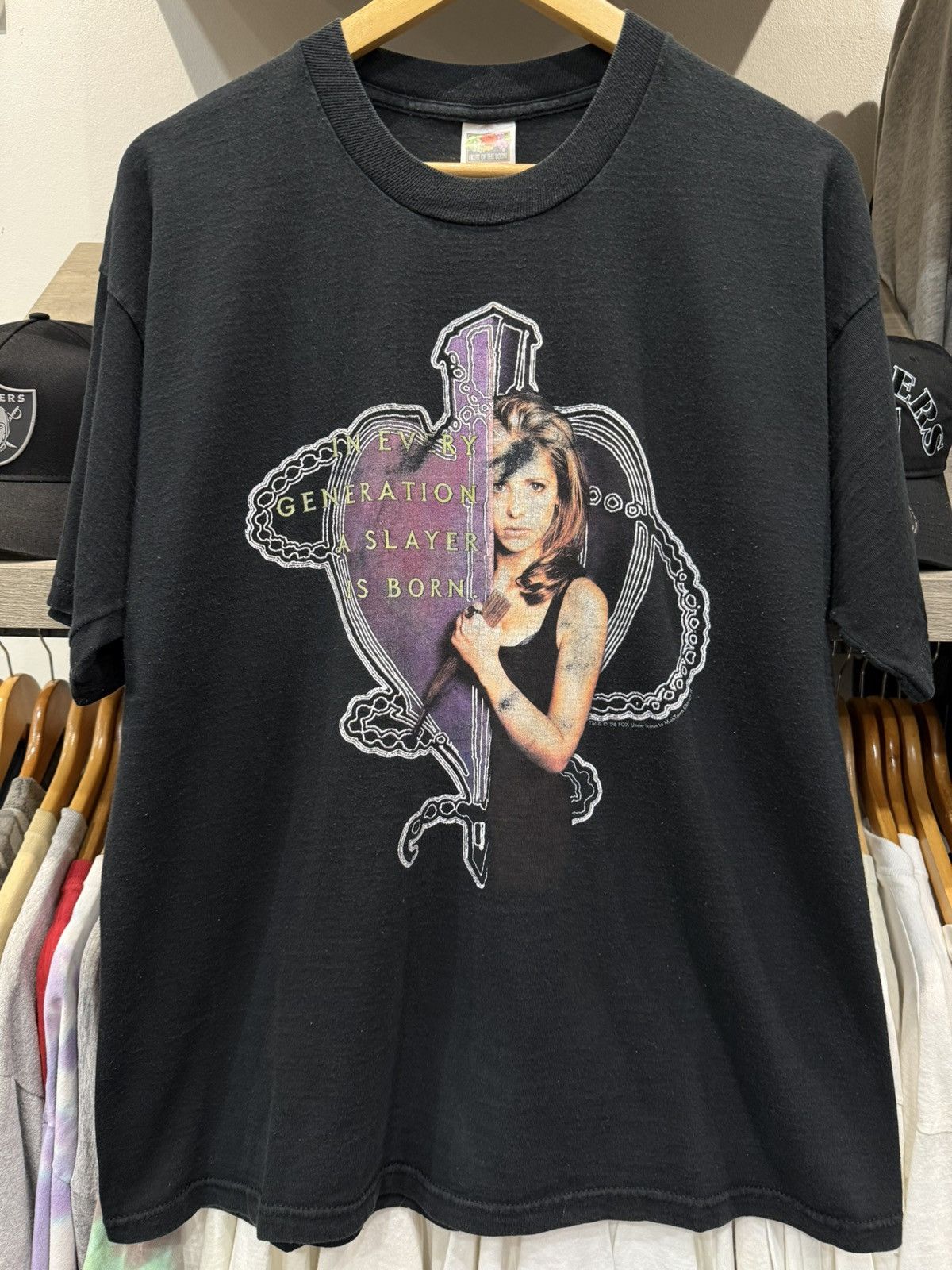 Other Vintage 90s Buffy T-Shirt Size US XL / EU 56 / 4 - 1 Thumbnail