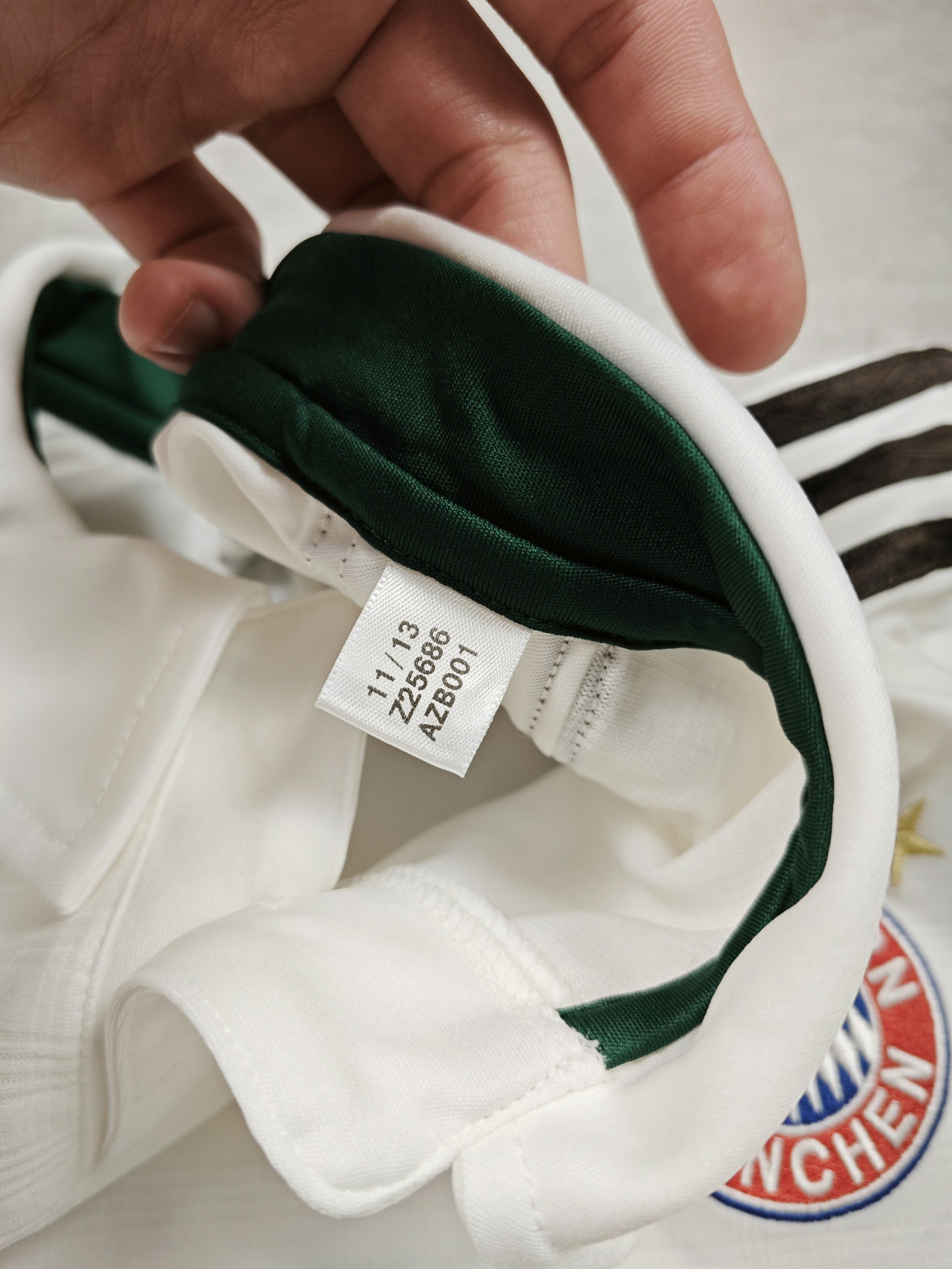 Adidas Asidas Bayern Munich 2011 Size US L / EU 52-54 / 3 - 6 Thumbnail