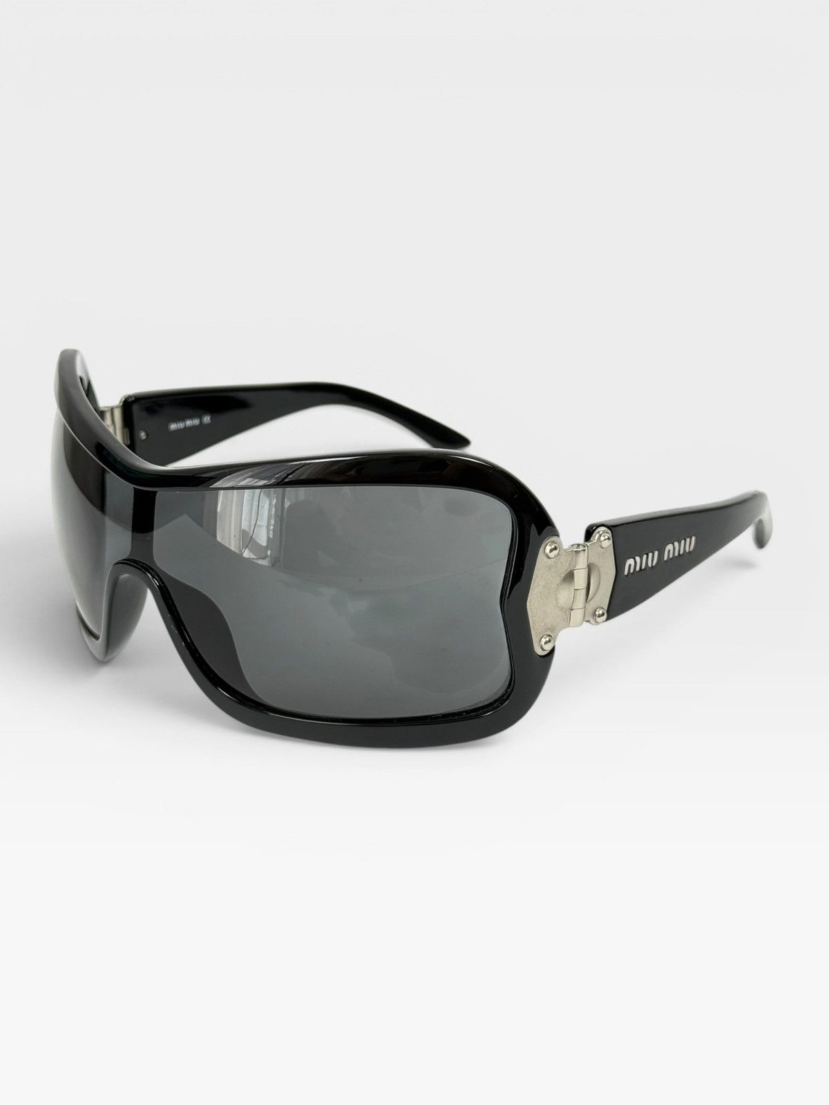 Miu Miu Y2K MIU MIU VINTAGE SUNGLASSES Size ONE SIZE - 1 Thumbnail