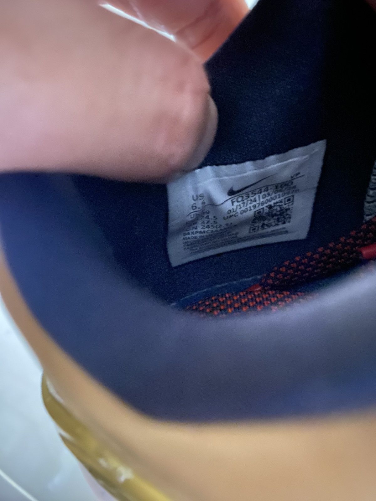 Nike Kobe 4 Protro Gold Medal Size US 6.5 / EU 39-40 - 4 Thumbnail
