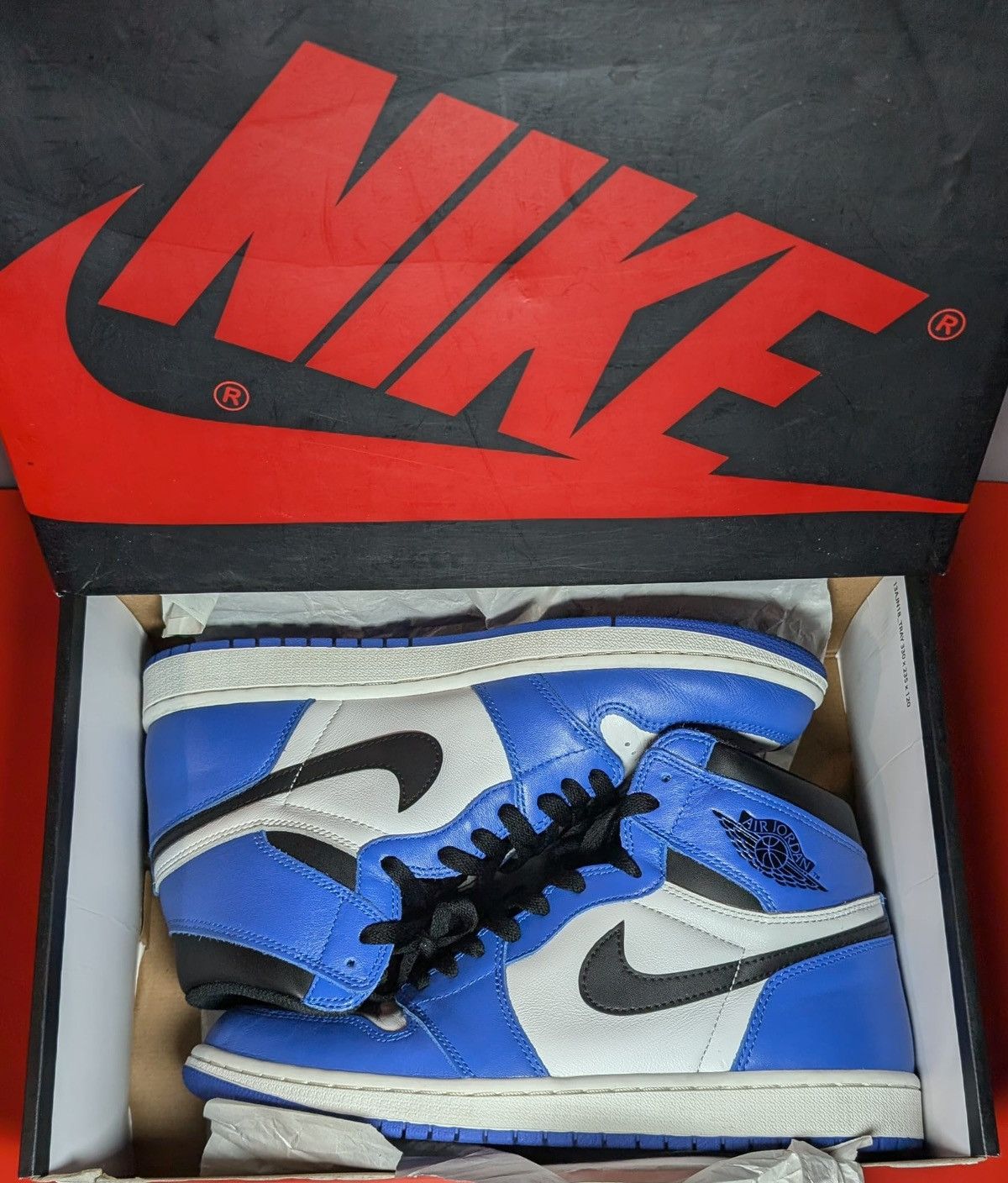 Jordan Brand Size 10 - Jordan 1 Retro High OG Game Royal 2018 Size US 10 / EU 43 - 9 Thumbnail