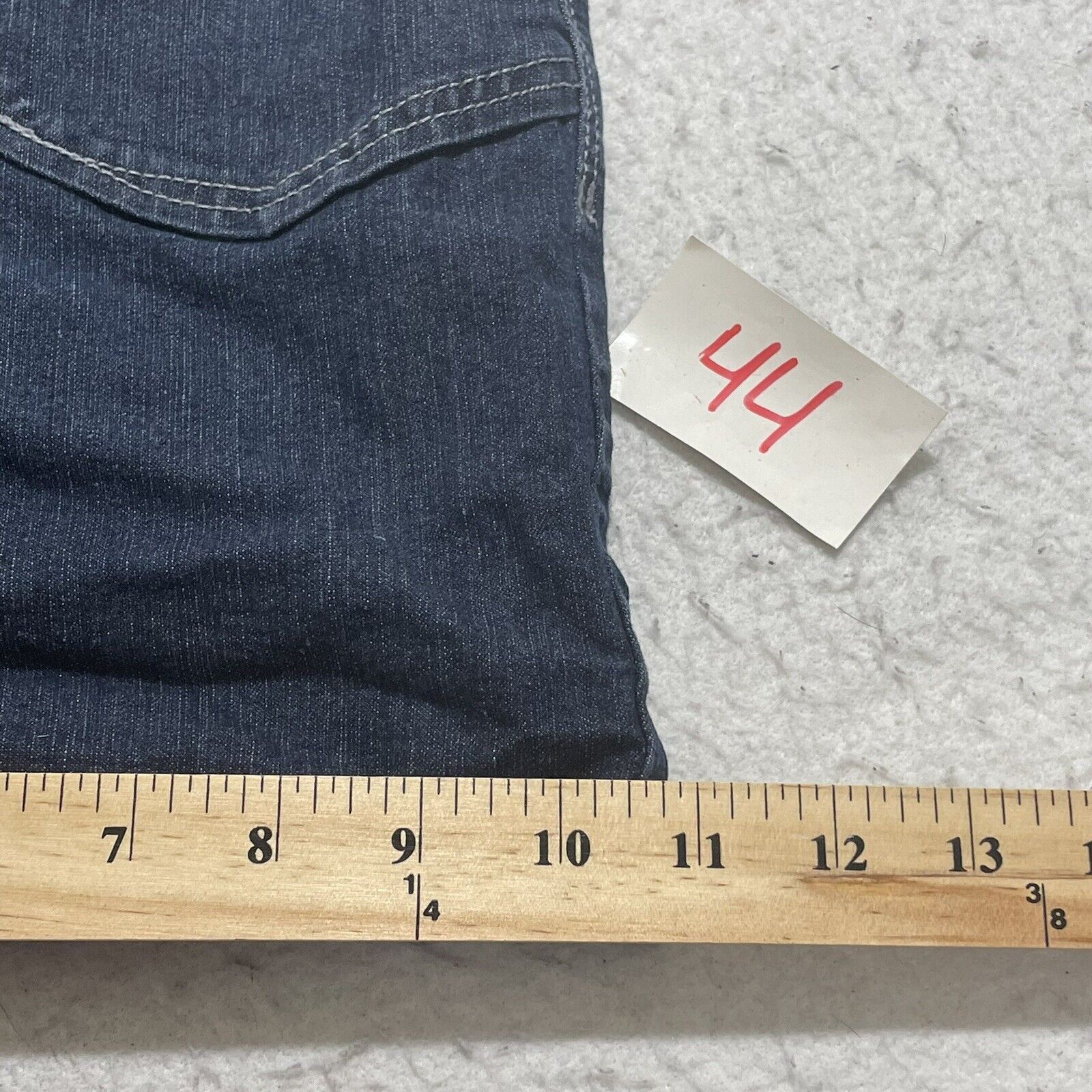 Other Baccini Women's Size 8 Denim Shorts 6" Inseam Mid Rise Size 30" / US 8 / IT 44 - 11 Thumbnail