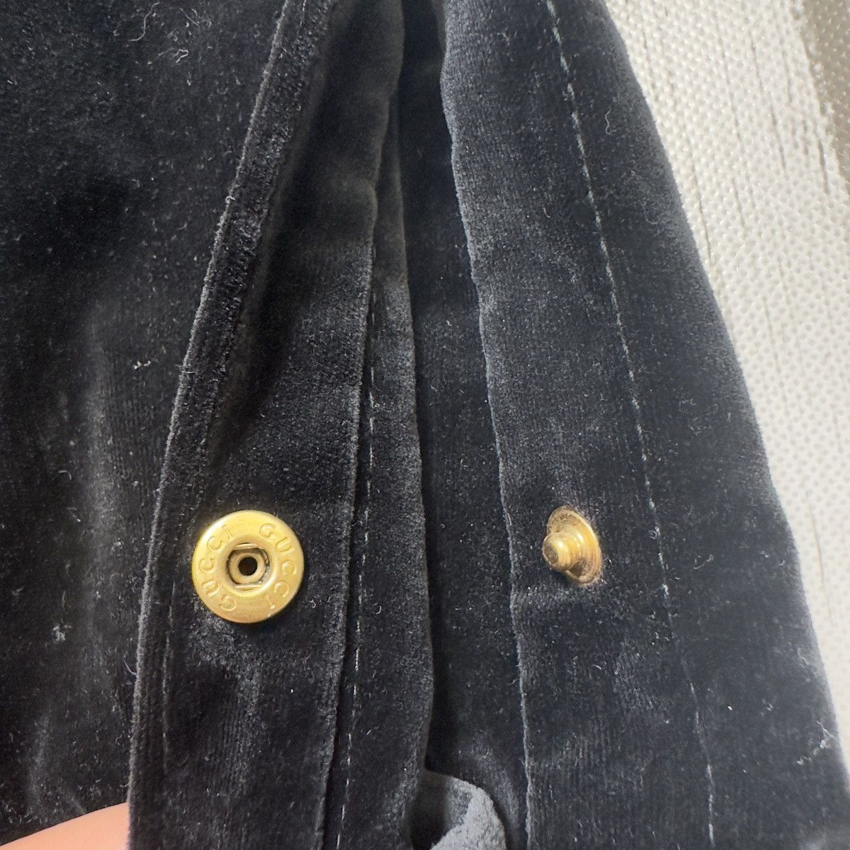 Gucci Gucci velvet buckle back pants Size 28" / US 6 / IT 42 - 4 Thumbnail