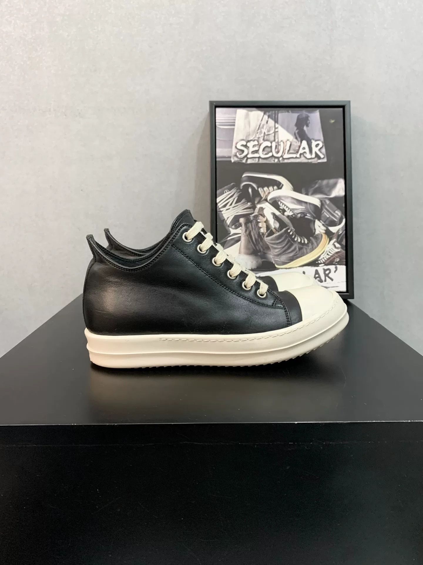 Rick Owens rick owens low-top leather sneakers in black Size US 5.5 / EU 38 - 1 Thumbnail