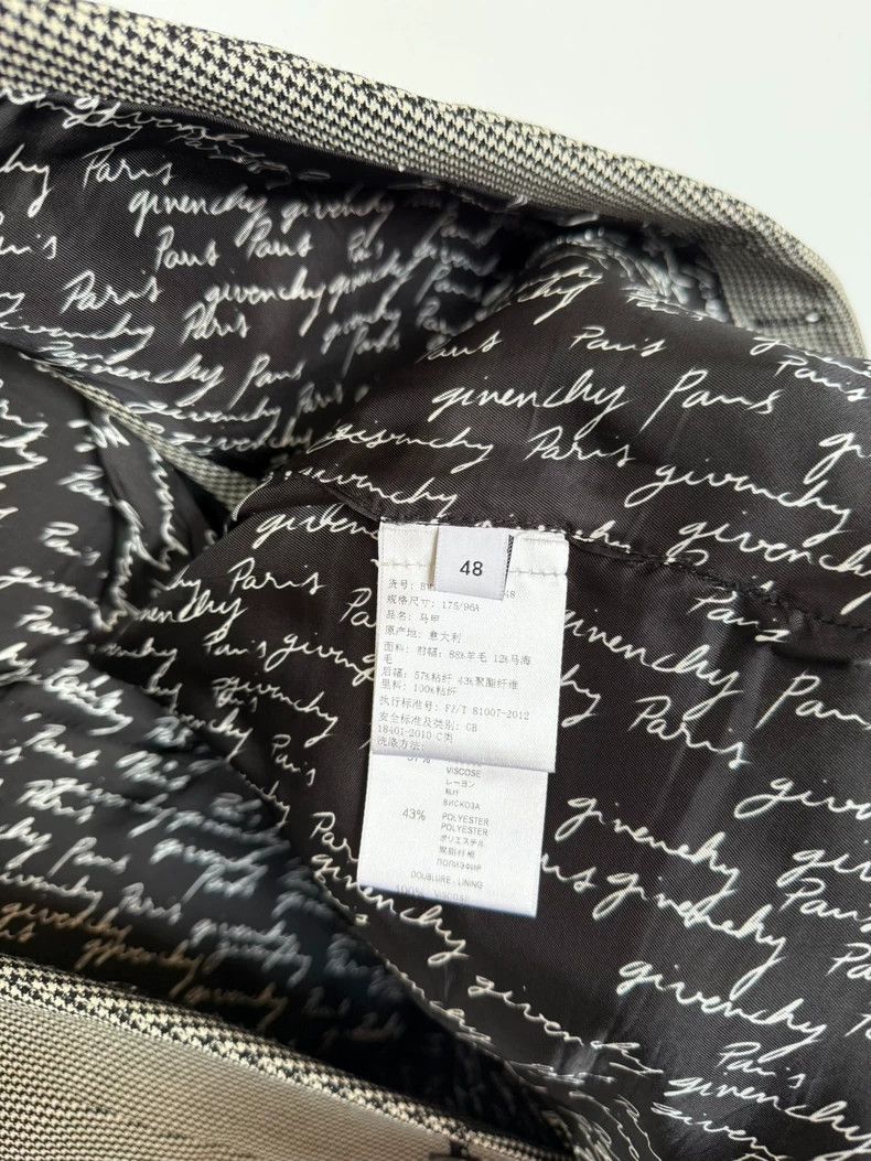 Givenchy Givenchy Sise48 Showcase Pinstripe Vest Size US M / EU 48-50 / 2 - 8 Thumbnail