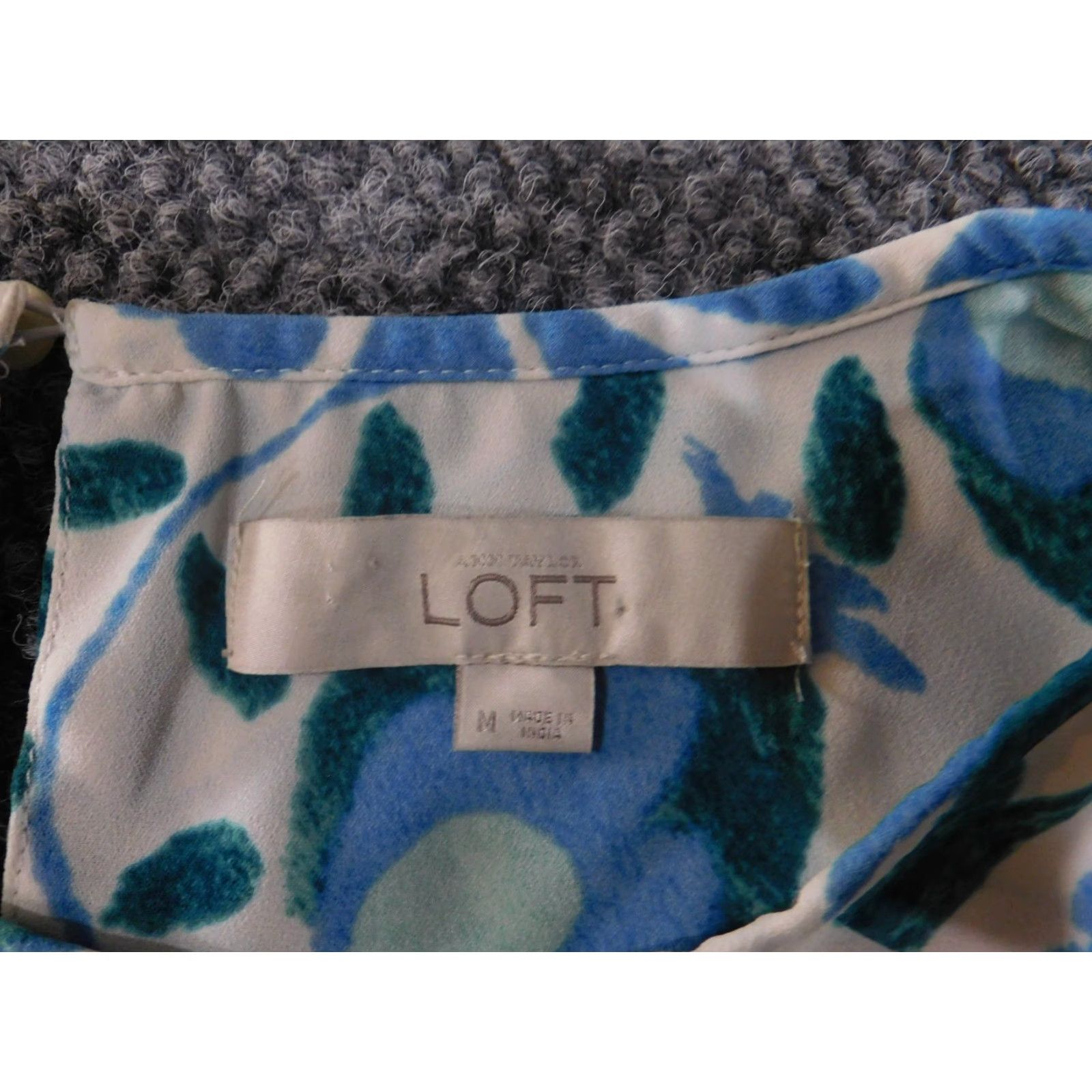 Loft LOFT Blouse Womens Medium White Blue Floral Sleeveless Ruffle Neck Work Top Size M / US 6-8 / IT 42-44 - 4 Thumbnail