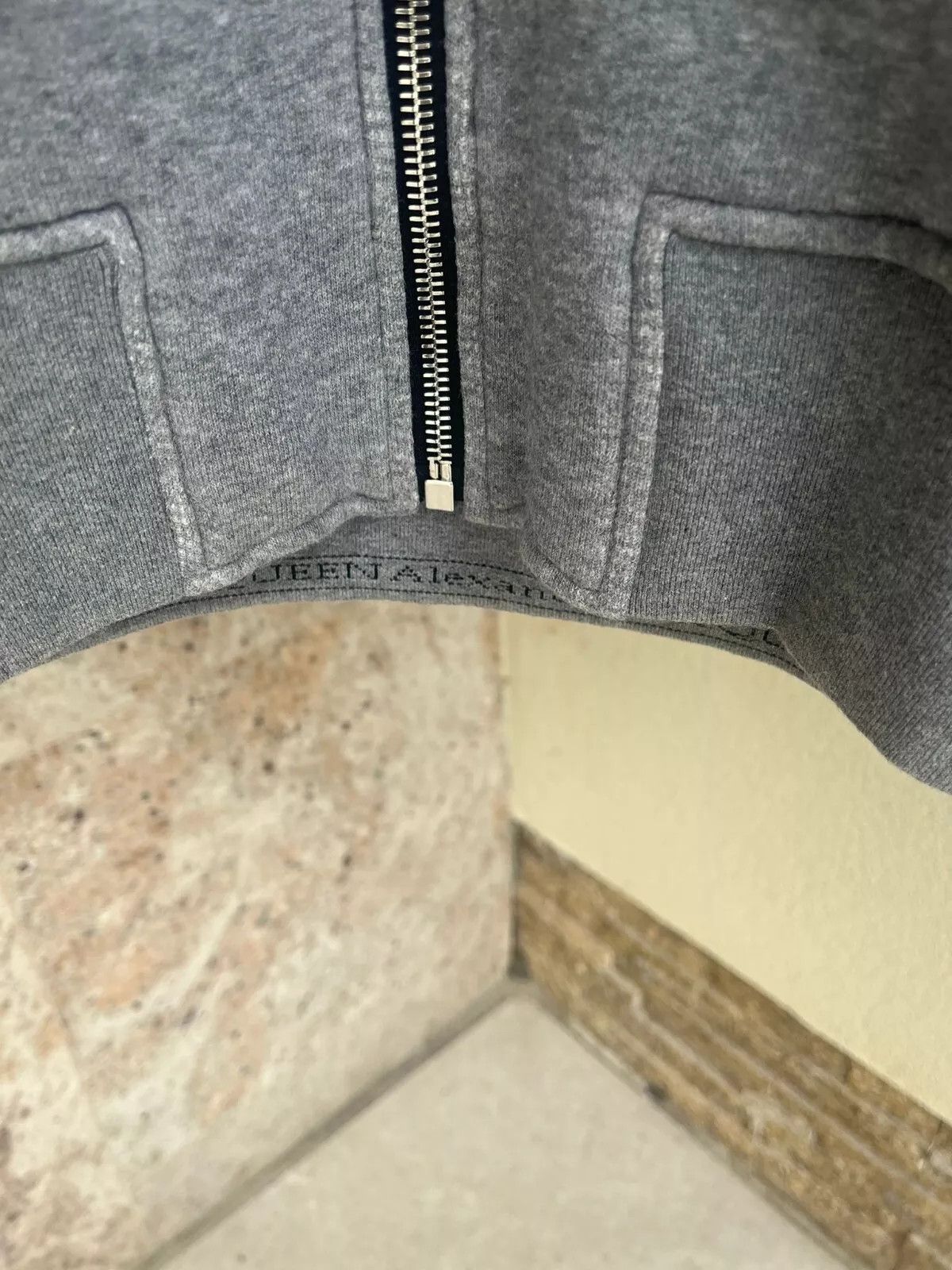 Alexander McQueen o1rshd1 Soft Cotton Logo Embroidered Crewneck Hoodie in Grey Size US M / EU 48-50 / 2 - 4 Thumbnail