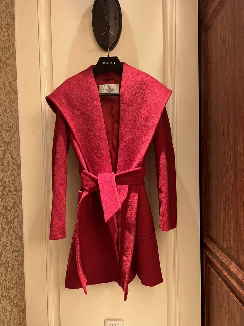 Max Mara Max Mara Coat Size M / US 6-8 / IT 42-44 - 1 Thumbnail