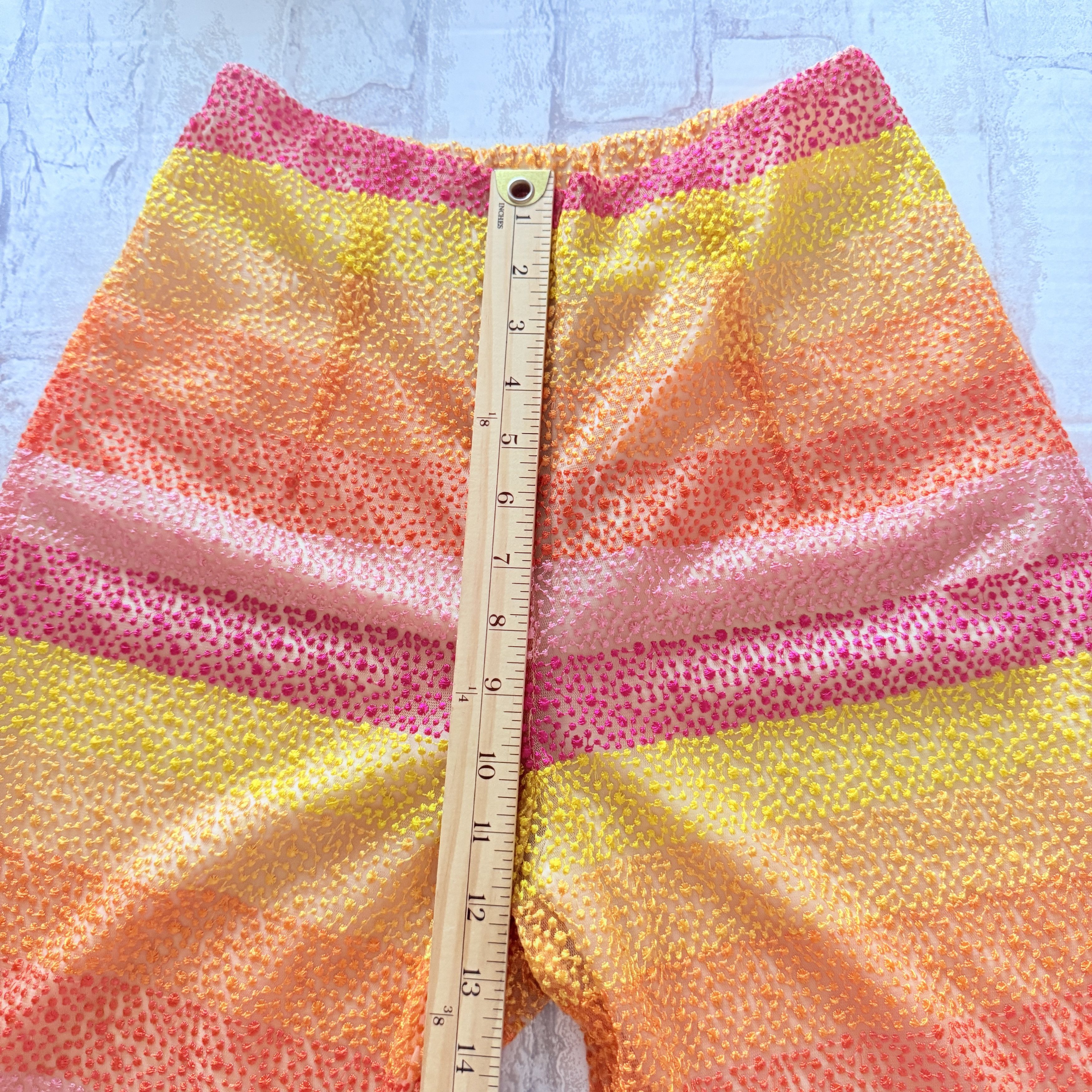 Show Me Your MuMu Show Me Your Mumu Striped Flare Leg Pants Fiesta Sunset Zip Size 26" / US 2 / IT 38 - 6 Thumbnail