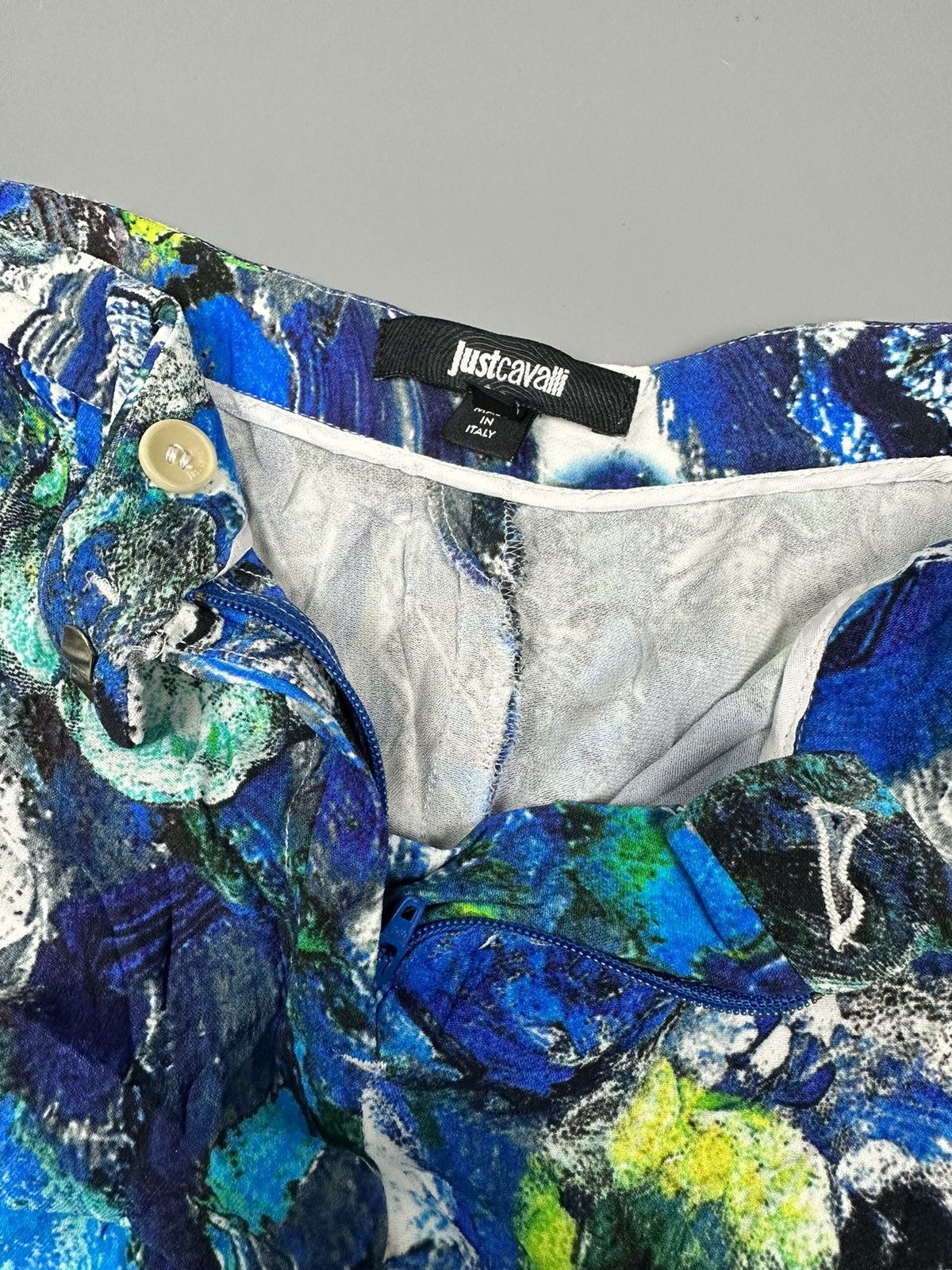 Just Cavalli Just Cavalli Rayon Floral Painted Pants Size 26" / US 2 / IT 38 - 5 Thumbnail