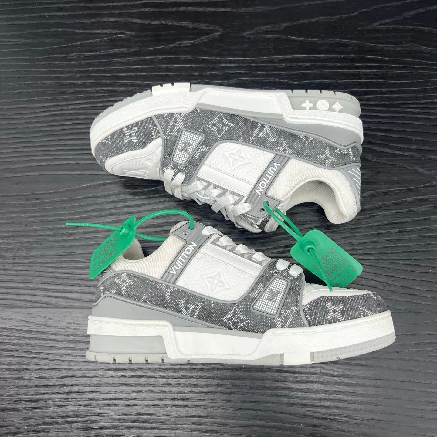 Louis Vuitton LV Trainer New Gray White Denim 36 Size US 5.5 / IT 35.5 - 3 Thumbnail