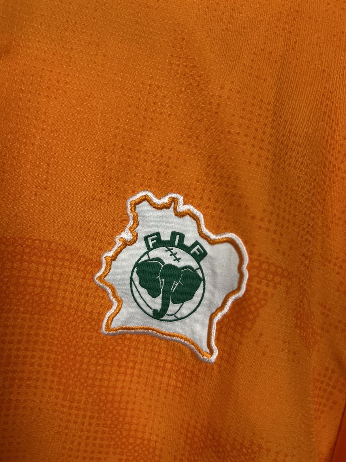 Puma Soccer Jersey Côte d'lvoire 2006/07 Drogba #11 Size US XL / EU 56 / 4 - 4 Thumbnail