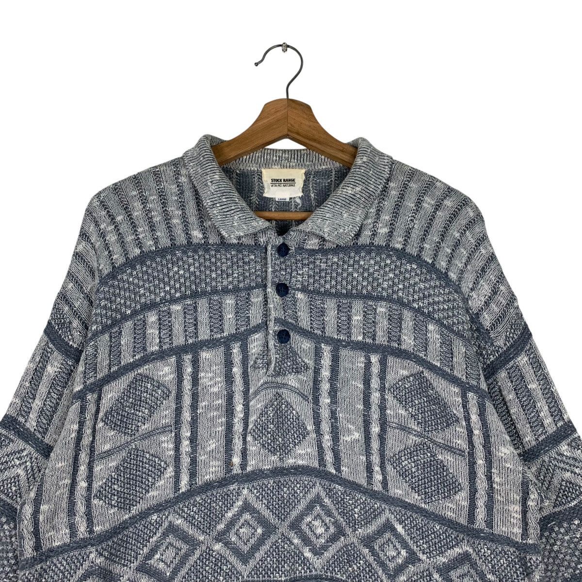Japanese Brand STOCK RANGE Abstract Design Knitted Polo SS Jumper #1186-C54 Size US L / EU 52-54 / 3 - 2 Thumbnail
