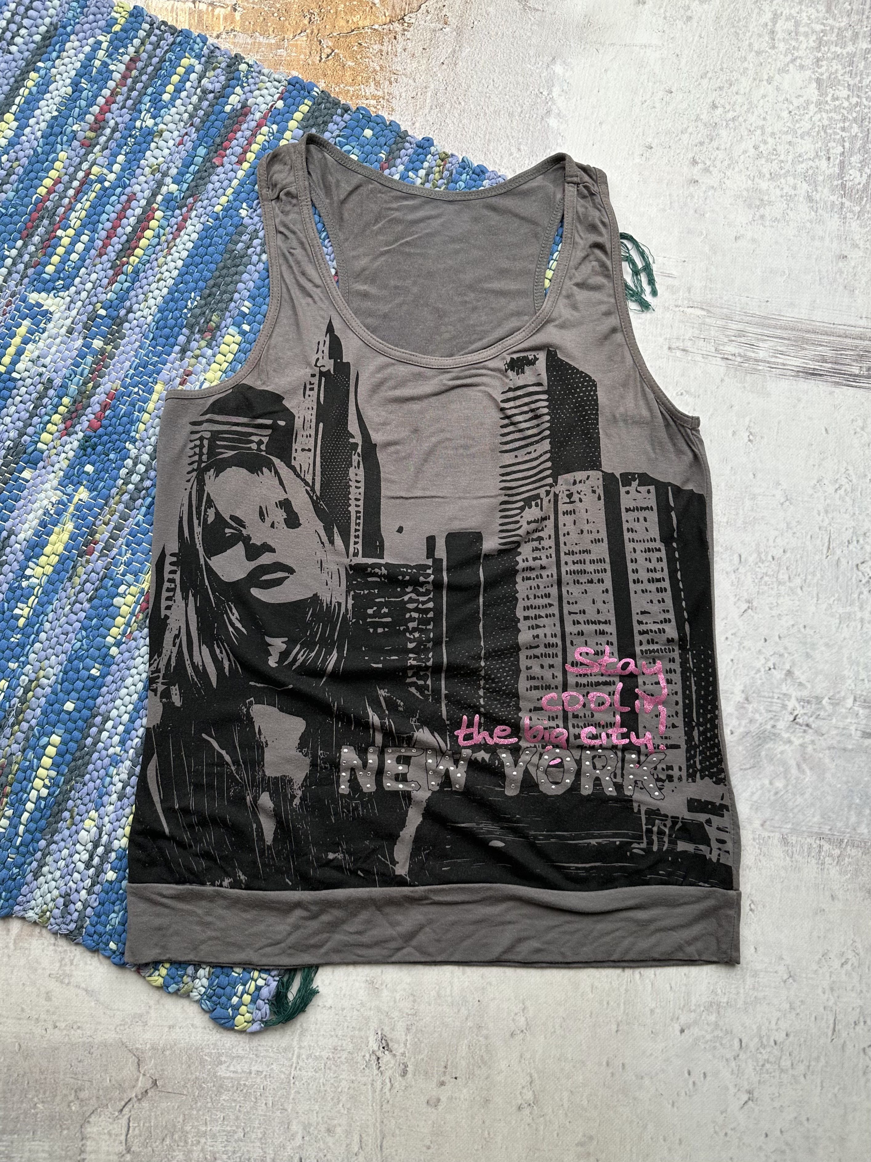 Japanese Brand Vintage Tank Top A308D15(388) Size M / US 6-8 / IT 42-44 - 1 Thumbnail