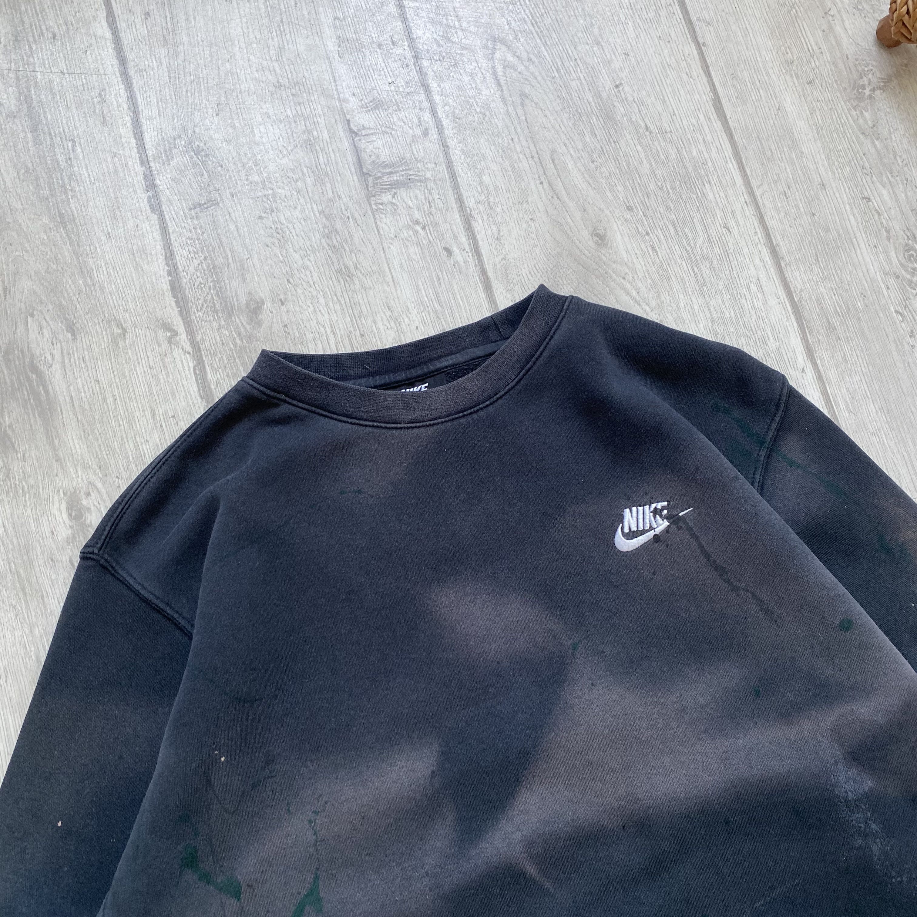 Nike 🦏 Nike Trashed Boxy sweatshirt Paint Faded vintage Size US M / EU 48-50 / 2 - 2 Thumbnail
