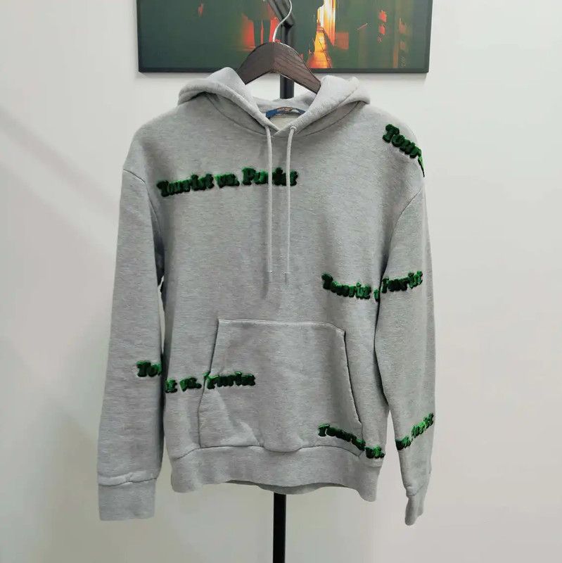 Louis Vuitton Louis Vuitton Women's Gray Cropped Hoodie 0089 Size XS / US 0-2 / IT 36-38 - 1 Thumbnail