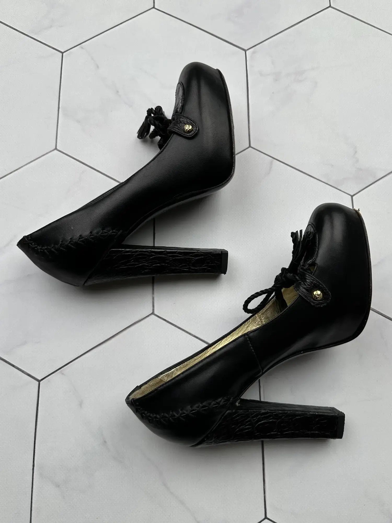 Just Cavalli Just Cavalli Vintage Heels (W59) Size US 7 / IT 37 - 3 Thumbnail
