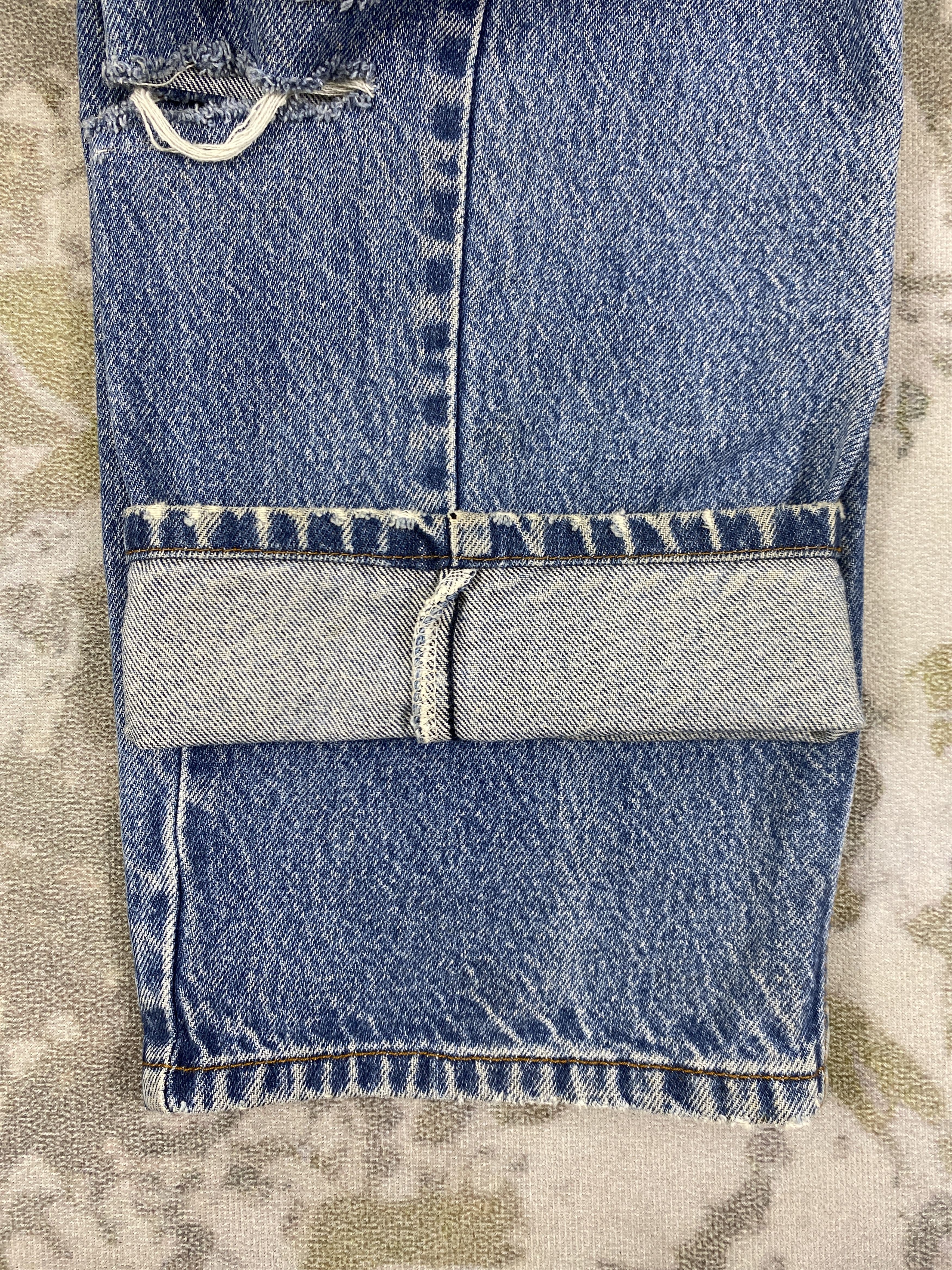 Levi's Ripped Blue Vintage Levis Jeans 32x28 - JN3057 Size US 32 / EU 48 - 11 Thumbnail