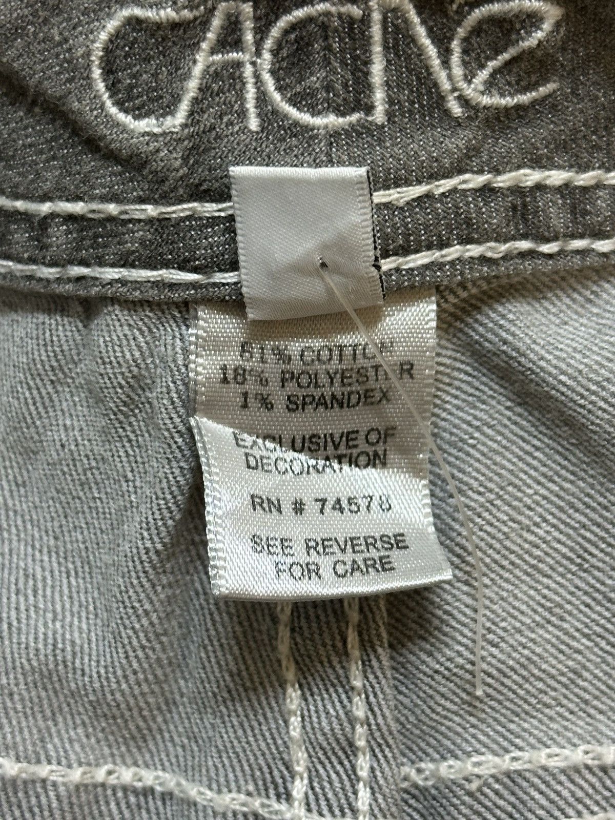 Japanese Brand Vintage Japanese Brand Light Faded Wash Style Flared Jeans Size US 30 / EU 46 - 9 Thumbnail