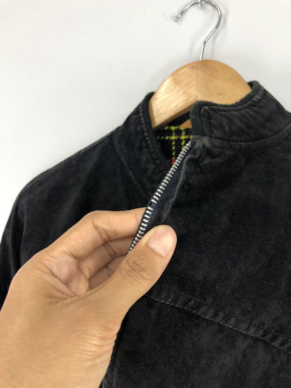 Vintage Vintage Velvet Black Bomber Jacket Size US L / EU 52-54 / 3 - 8 Thumbnail
