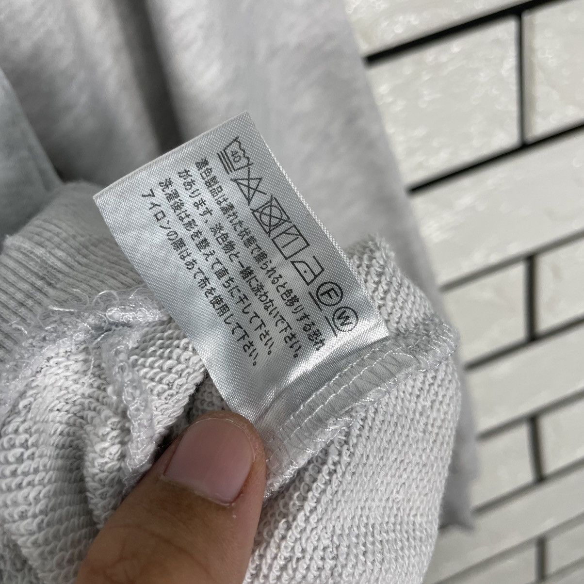 Japanese Brand Amber Crewneck Sweatshirt Size US L / EU 52-54 / 3 - 13 Thumbnail