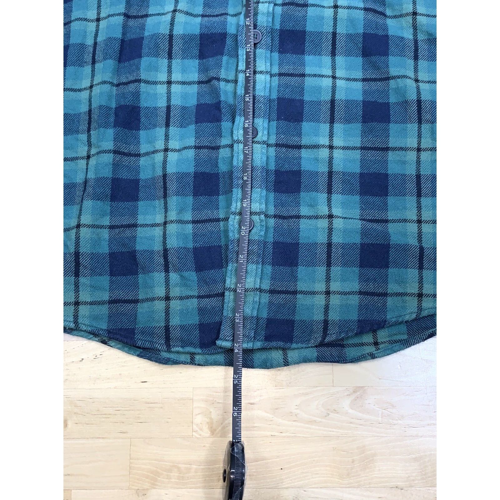 RVCA RVCA Shirt Womens XS Button-Up Flannel Green Plaid Long Sleeve Casual Collar 100% Cotton Vintage? No Size XS / US 0-2 / IT 36-38 - 4 Thumbnail