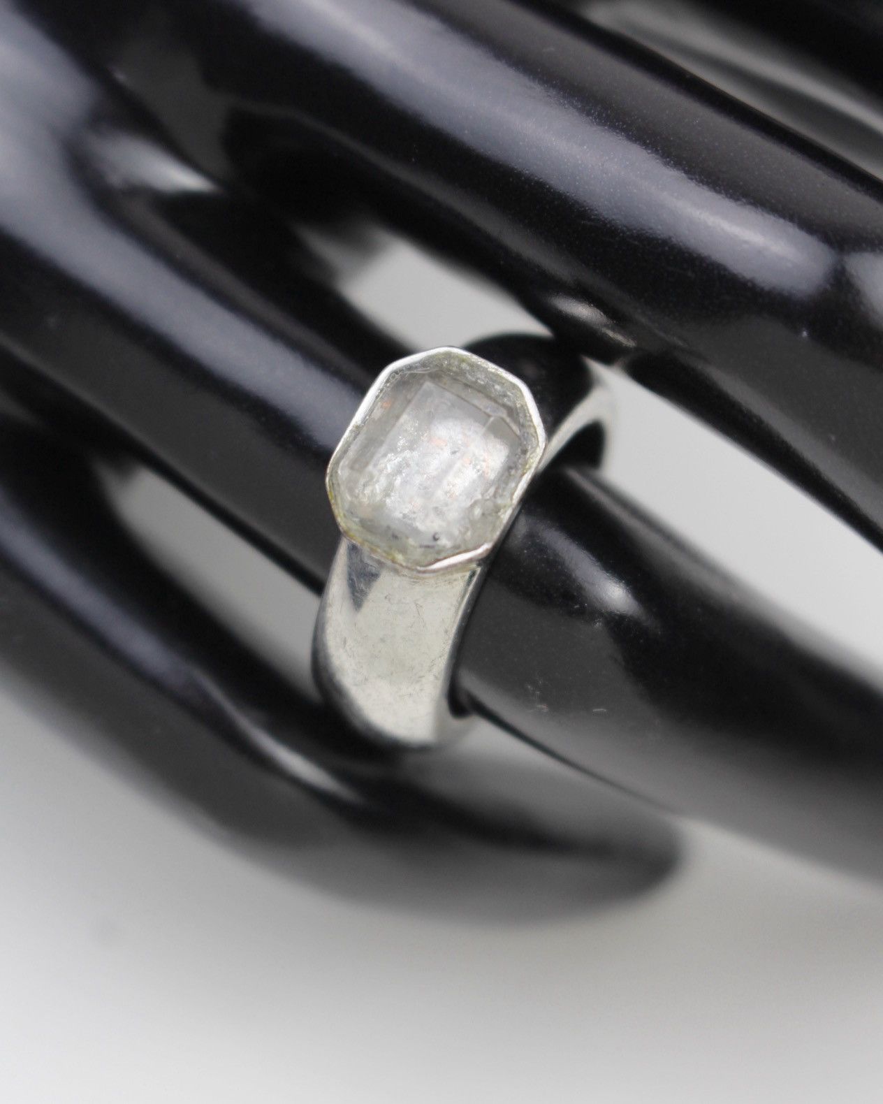 Vintage 2000S JAPANESE MADE CHUNKY RING WITH CLEAR HEXAGON STONE Size ONE SIZE - 4 Thumbnail