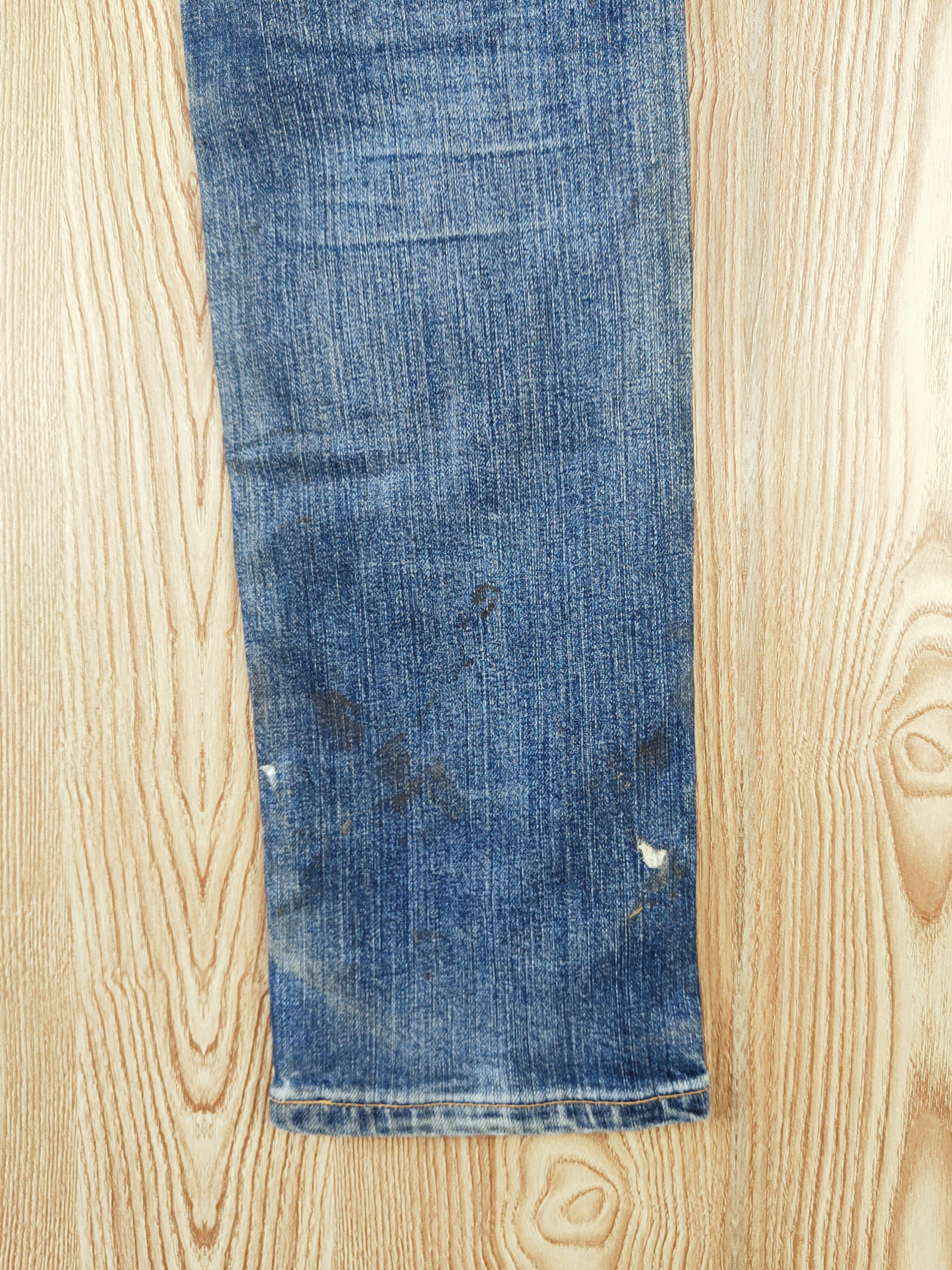 Japanese Brand Wrangler Dark Blue Distressed Ripped denim Jeans #W501 Size US 31 - 13 Thumbnail