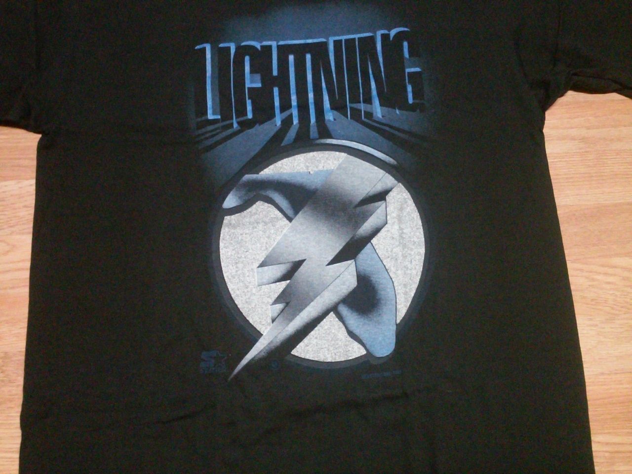 Starter NHL Tampa Bay Lightning jersey, Starter t-shirt hockey XL Size US XL / EU 56 / 4 - 4 Thumbnail