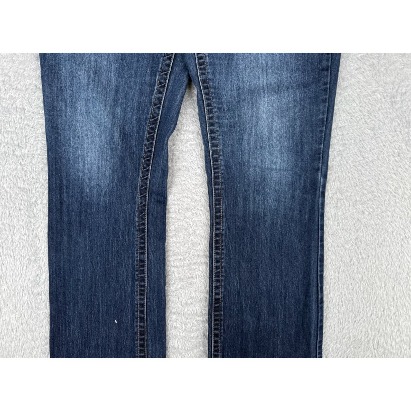 Vintage Maurices Jeans Women 8 Blue Denim Bootcut Low Rise 32x30 Cotton Blend 5-Pocket Zipper Distressed Medium Wash Size 30" / US 8 / IT 44 - 3 Thumbnail