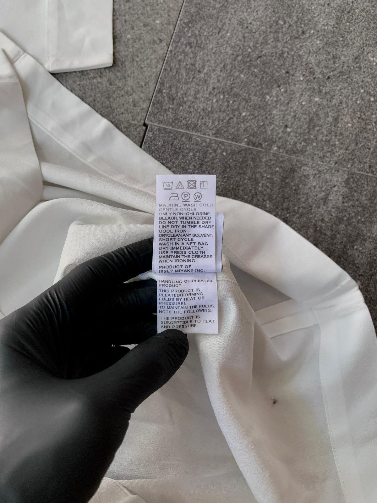 Homme Plisse Issey Miyake FREE TAX! Paneled Two Tone Polyester Ls Shirts Size US L / EU 52-54 / 3 - 8 Thumbnail