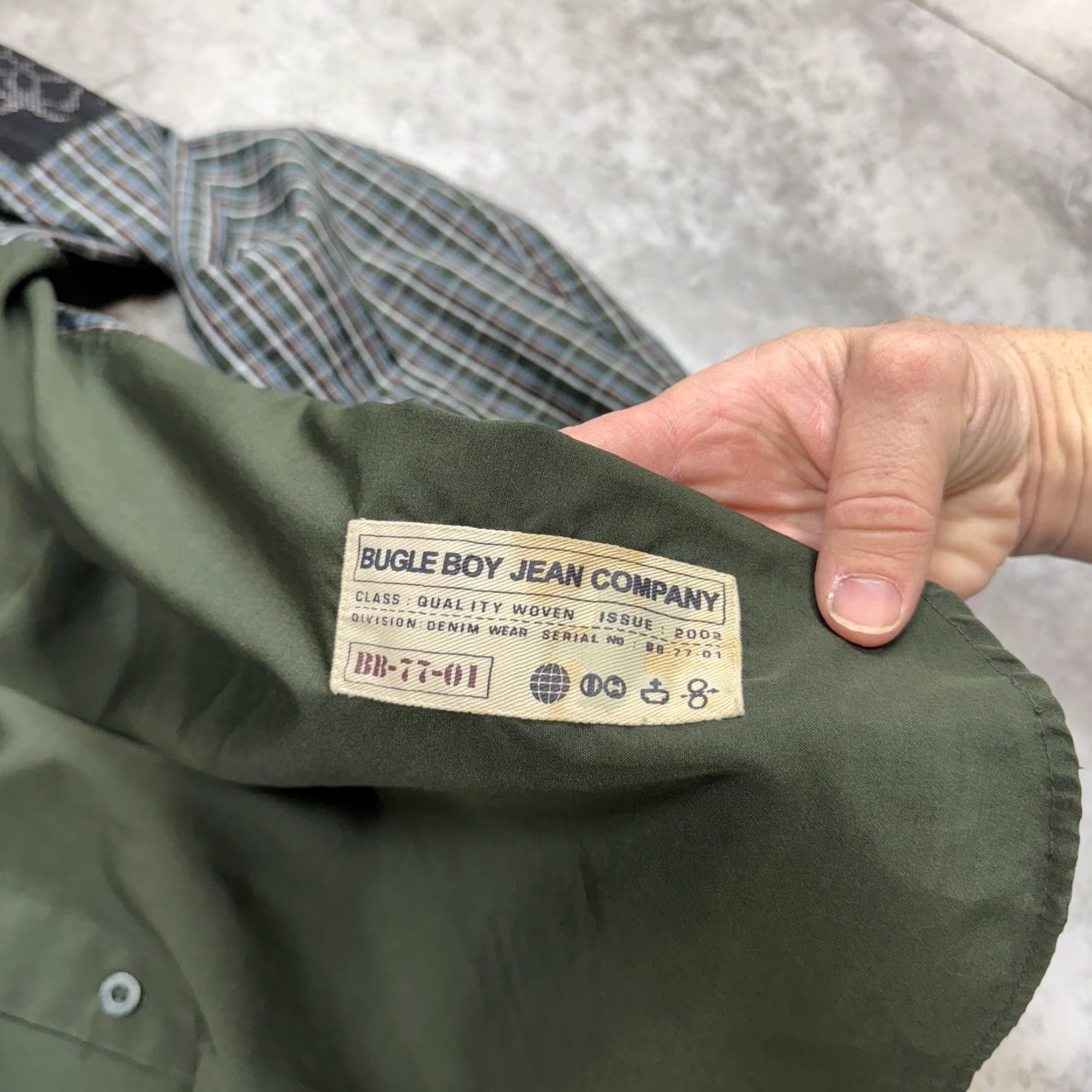 Bugle Boy VINTAGE Bugle Boy Shirt Mens 2XL Green Plaid Button-Up Long Sleeve Pocket Zipper Button - Size US XXL / EU 58 / 5 - 5 Thumbnail