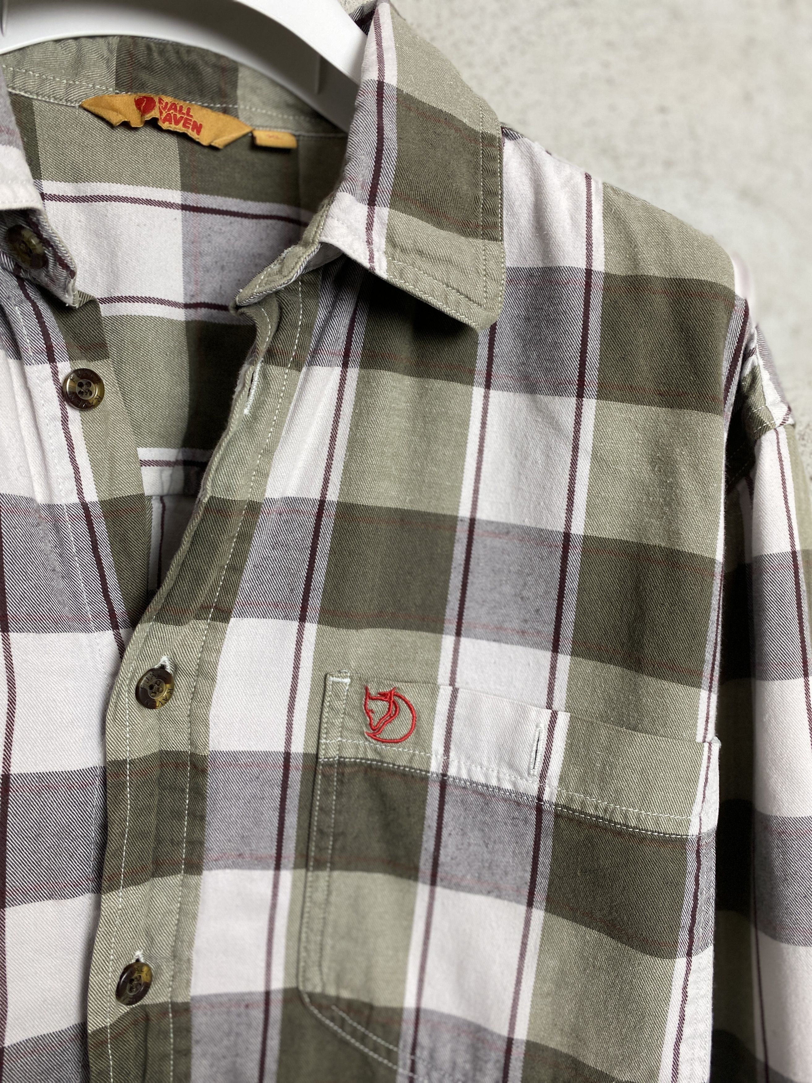 Fjallraven Fjallraven Stig Shirt cotton casual outdoor gorpcore Size US XL / EU 56 / 4 - 2 Thumbnail