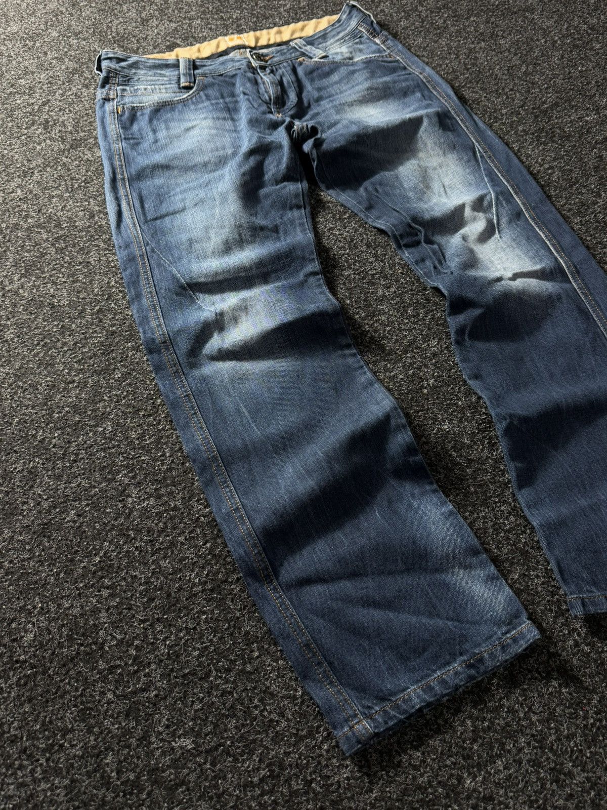 Hugo Boss × Japanese Brand × Vintage Vintage 90s Y2K Hugo Boss Jeans baggy pants Size US 32 / EU 48 - 2 Thumbnail
