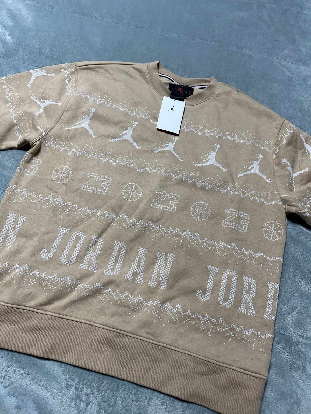 Jordan Brand Jordan Ugly Sweater Holiday Crewneck Size XL Hemp Sweatshirt Size US XL / EU 56 / 4 - 4 Thumbnail