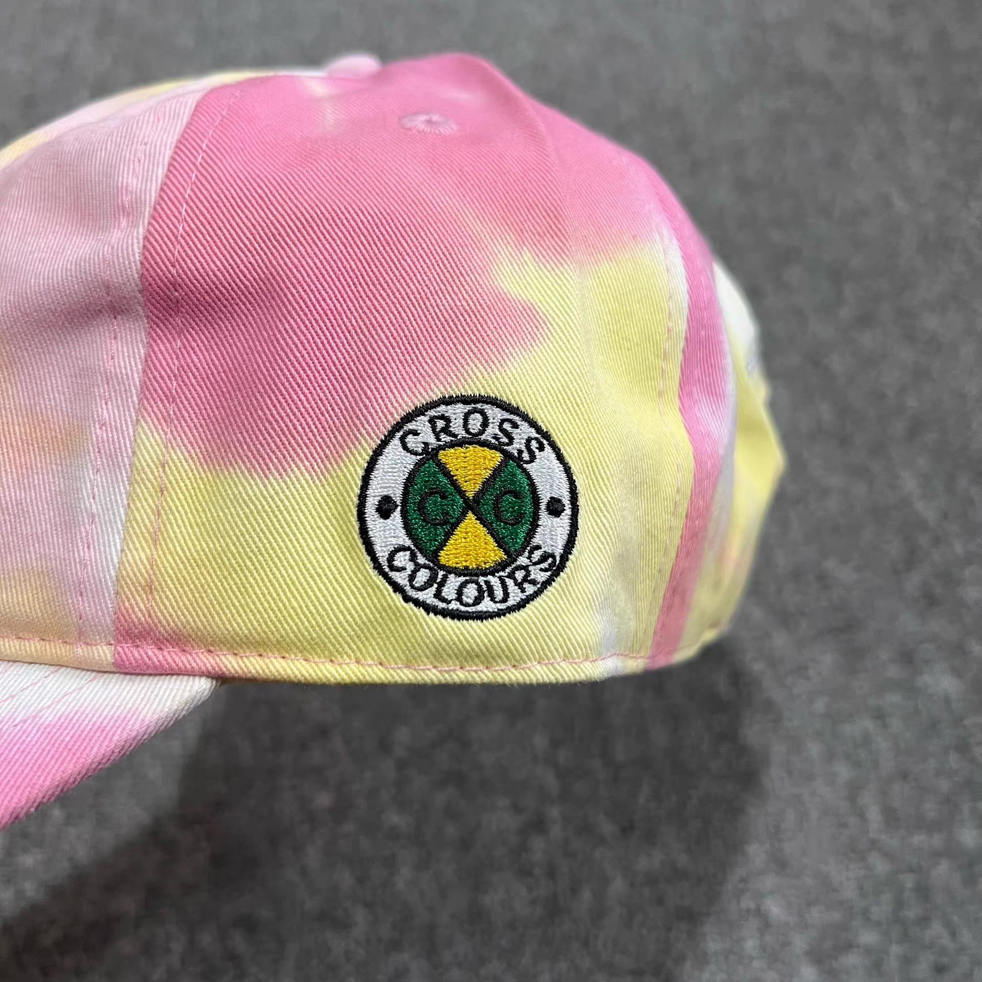 Cross Colours Cross Colours embroidered curved brim baseball cap Q7 Size ONE SIZE - 6 Thumbnail