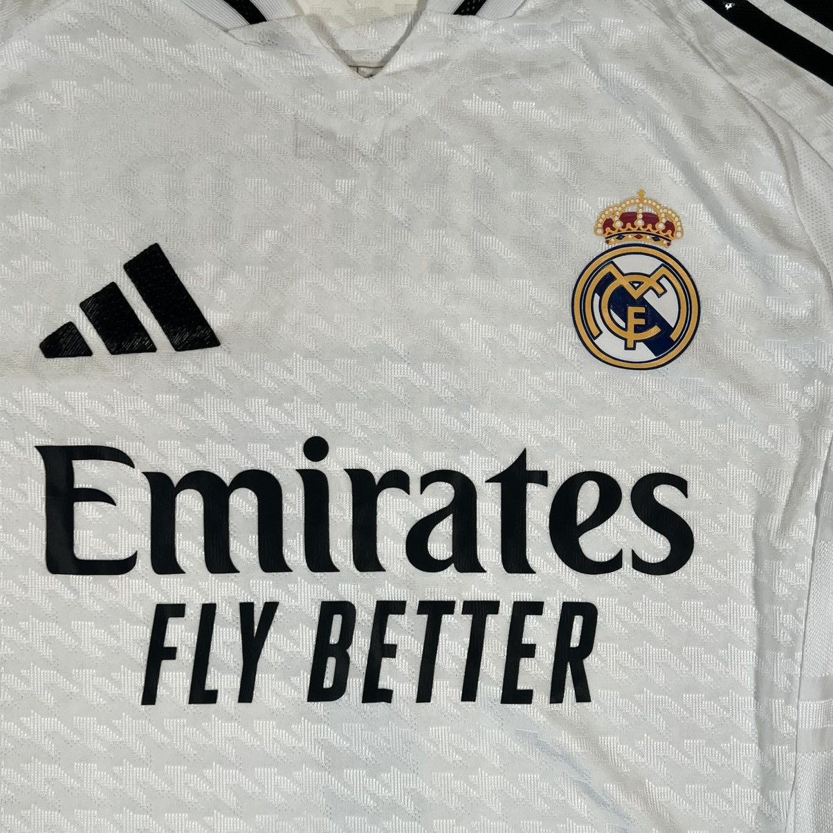 Adidas Vini JR Real Madrid Jersey 2024-25 Soccer Adidas Men S Size US S / EU 44-46 / 1 - 3 Thumbnail