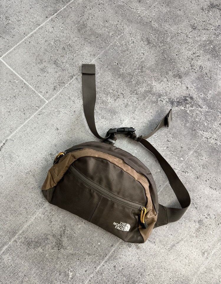 The North Face × Vintage The North Face TNF Bag Messenger Bag Nike Vintage Y2K Size ONE SIZE - 5 Thumbnail