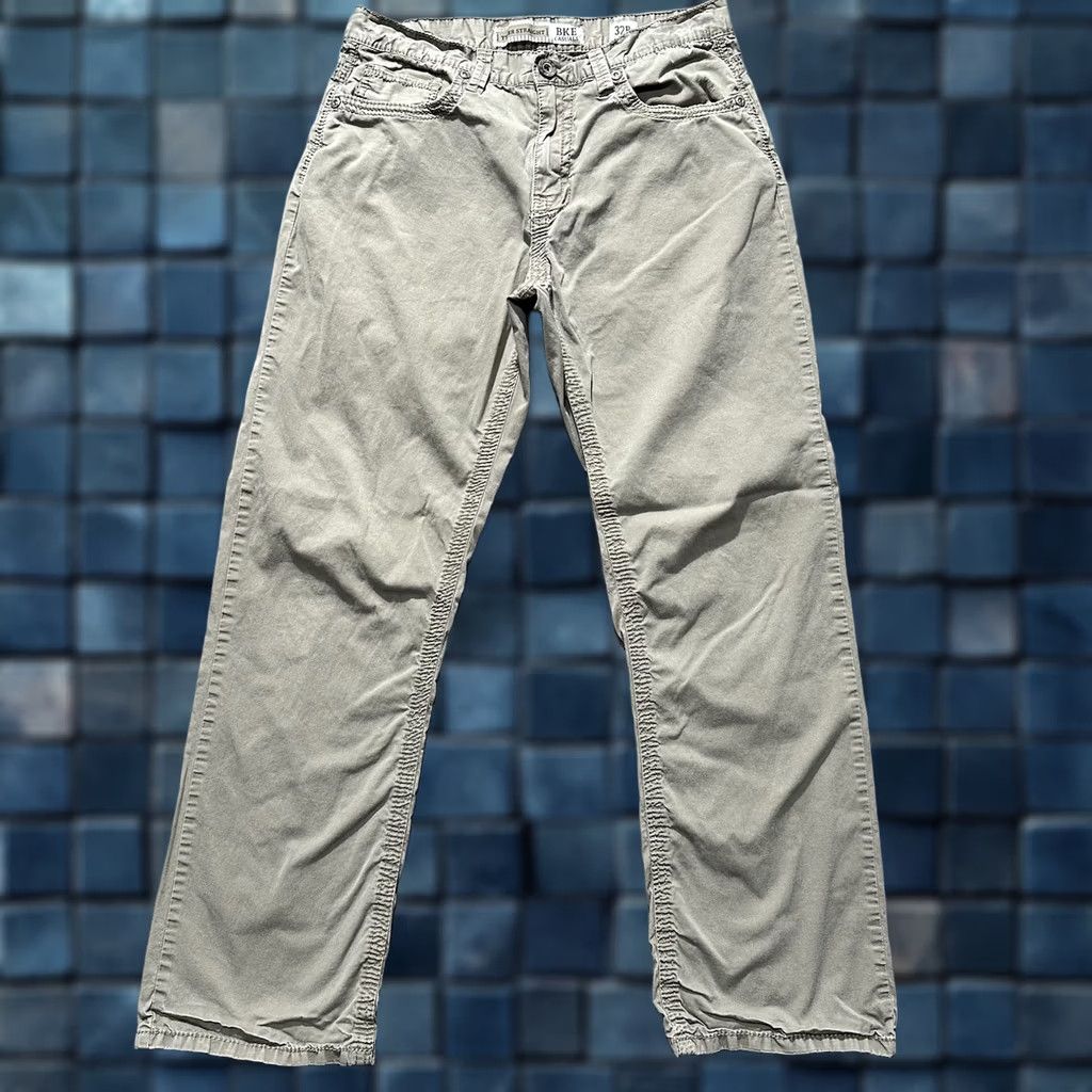 BKE BKE Jake Jeans Main Selling Point Beiges Mens 32R 31x29 Khaki City Logo Retro USA 5-Pocket Design Regular Fit Size US 32 / EU 48 - 1 Thumbnail