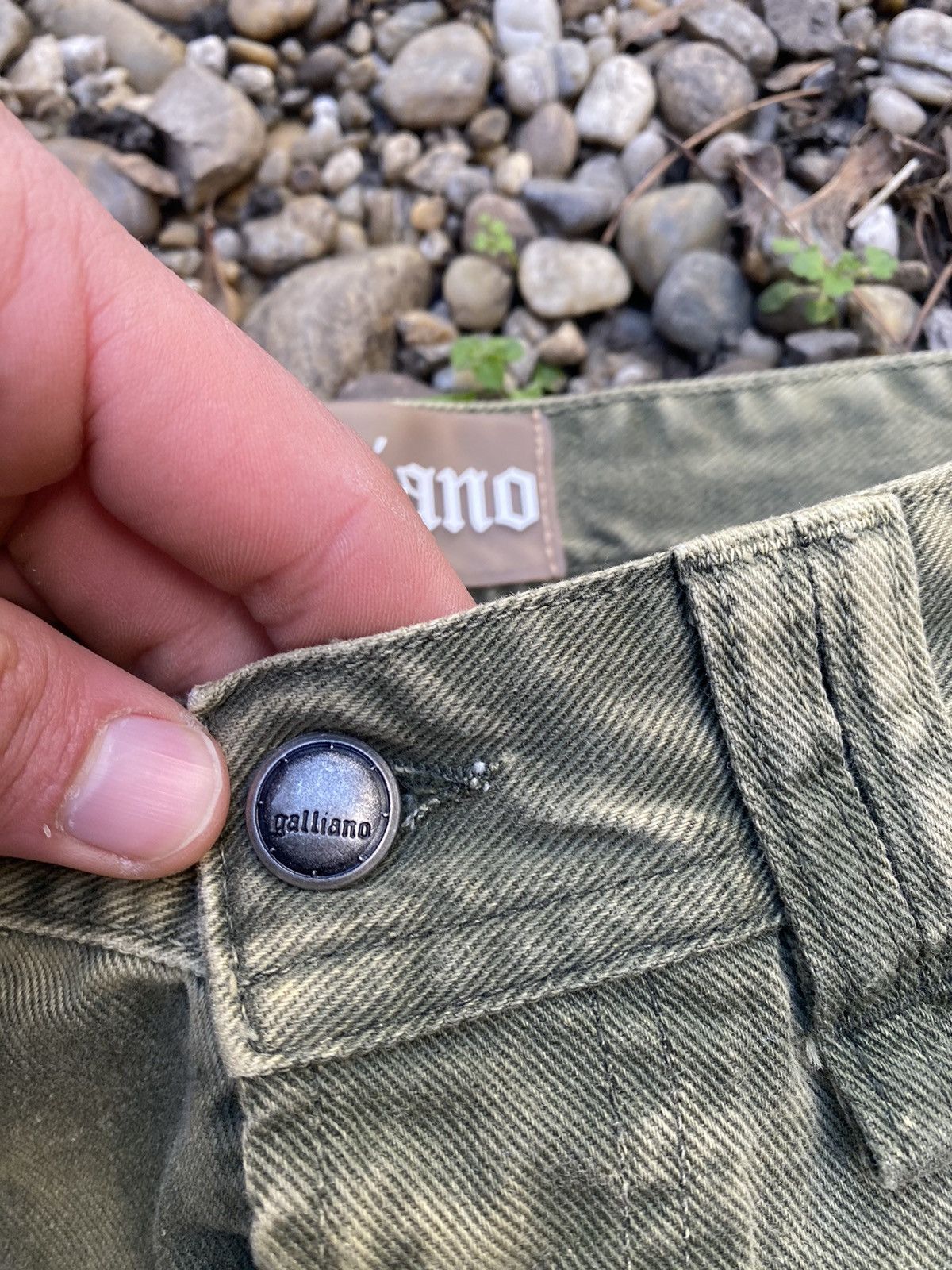 John Galliano Galliano Oveprinted Olive Denim Shorts Size US 34 / EU 50 - 5 Thumbnail