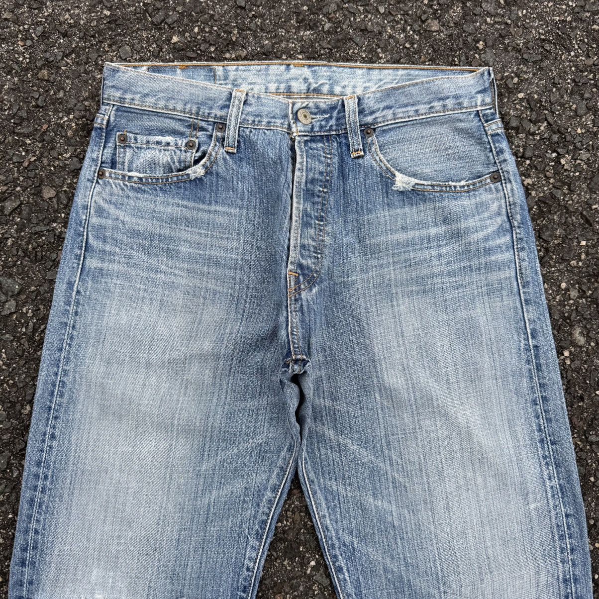 Levi's Vintage Clothing W31 Vintage 2004 Levi's 501 light wash denim jean pants Size US 31 - 4 Thumbnail
