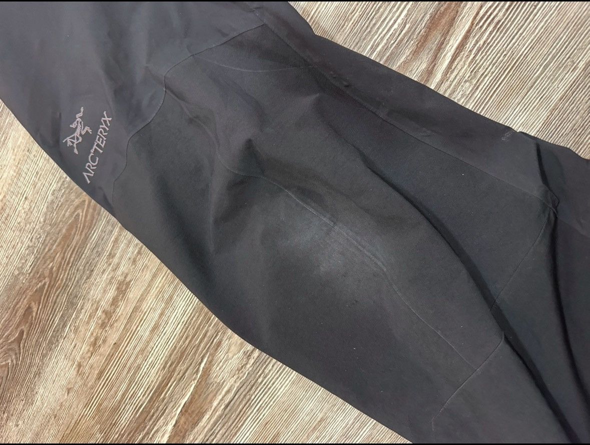 Arc'teryx × Goretex Arc’teryx women’s gore Tex pants size L Size 27" / US 4 / IT 40 - 2 Thumbnail