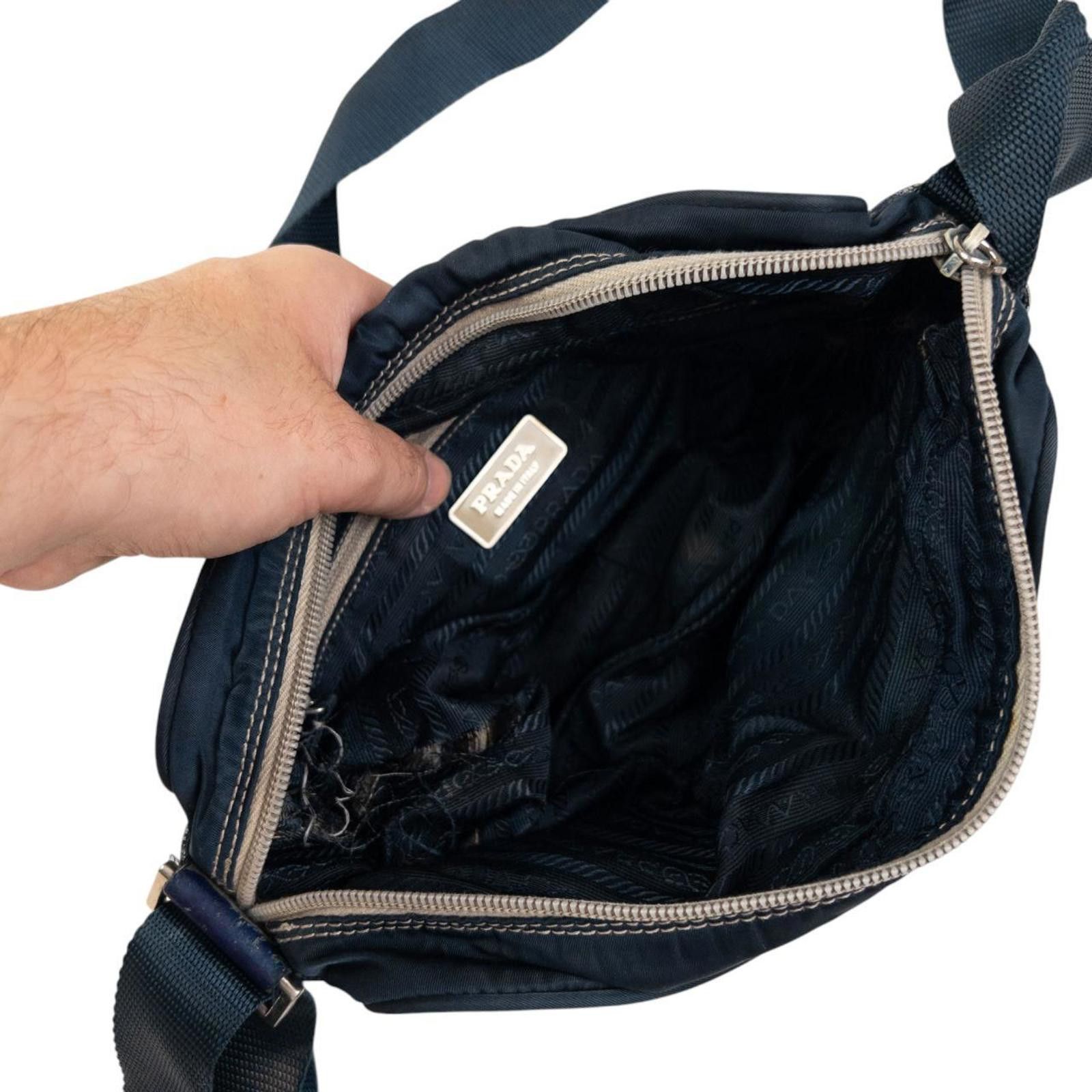 Prada Vintage Prada Crossbody Bag Size ONE SIZE - 5 Thumbnail