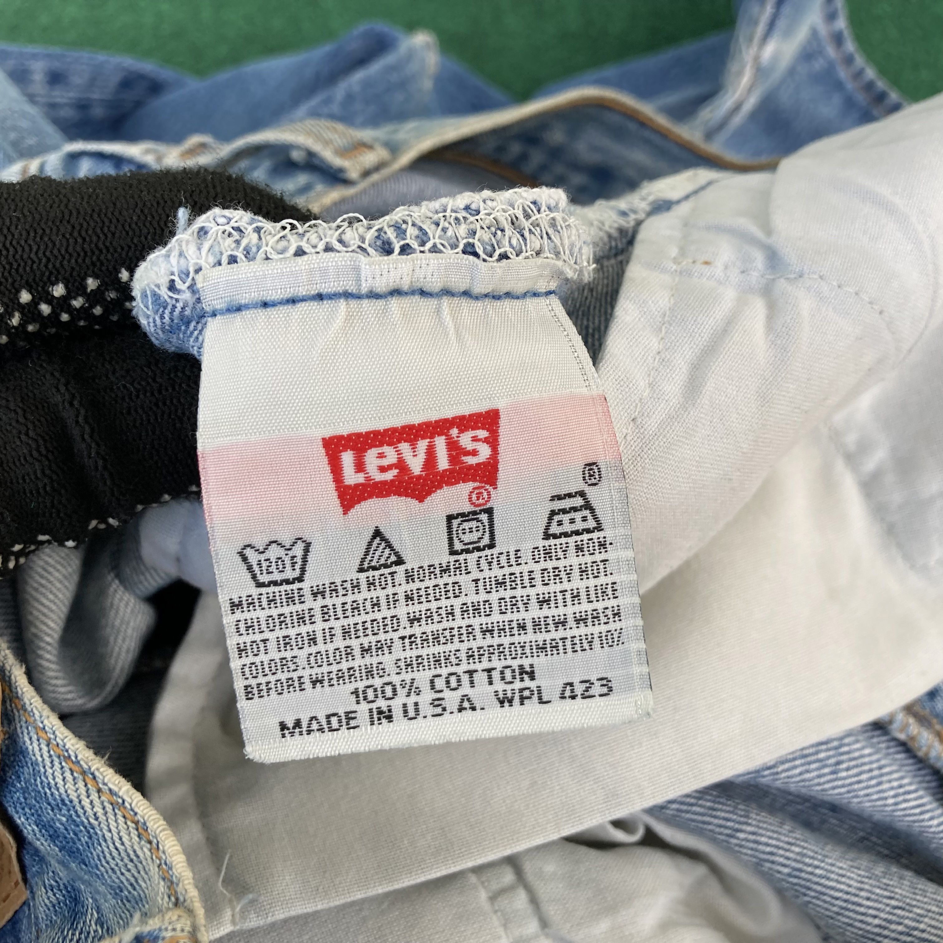 Levi's 35x37 Vtg Levis 501xx Distressed Ripped Light Wash Jeans Size US 35 - 5 Thumbnail