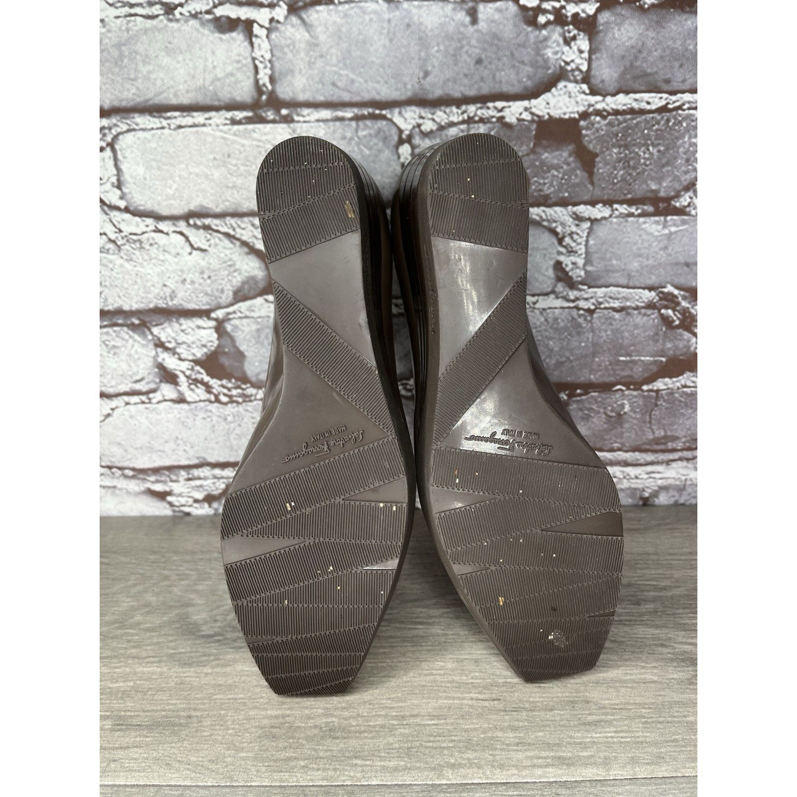 Salvatore Ferragamo Salvatore Ferragamo Brown Patent Leather Pump Wedges Shoes W Size US 7.5 / IT 37.5 - 7 Thumbnail
