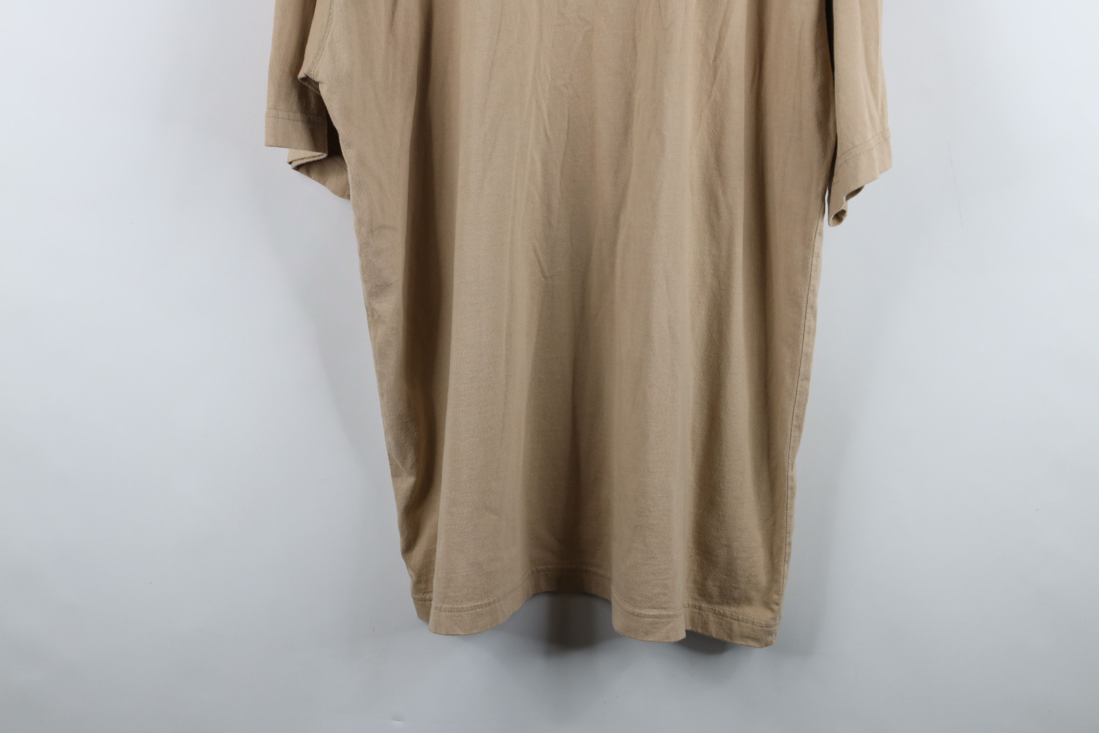 Vintage Vintage 90s Streetwear Baggy Henley T-Shirt Beige Khaki Size US L / EU 52-54 / 3 - 13 Thumbnail