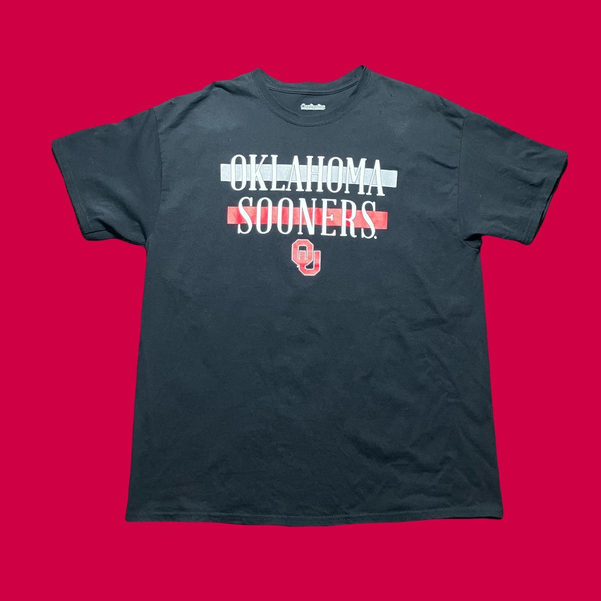 NCAA Captivating Oklahoma Sooners College Football T Shirt Size US XL / EU 56 / 4 - 1 Thumbnail
