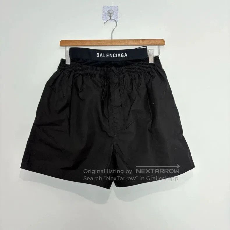 Balenciaga Balenciaga Black Nylon Double Waist Shorts. Size US 26 / EU 42 - 2 Thumbnail