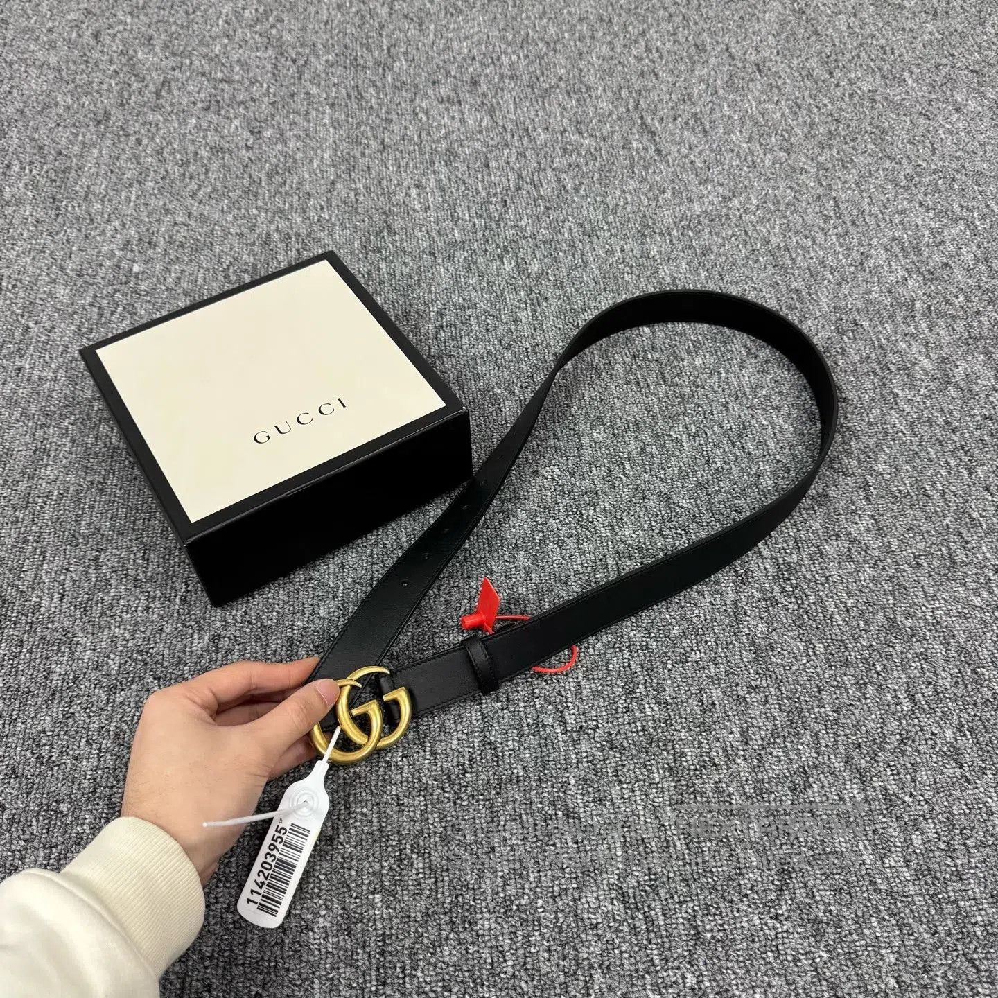 Gucci Guicci Dual-G Gold buckle, belt, leather belt| Size ONE SIZE - 3 Thumbnail